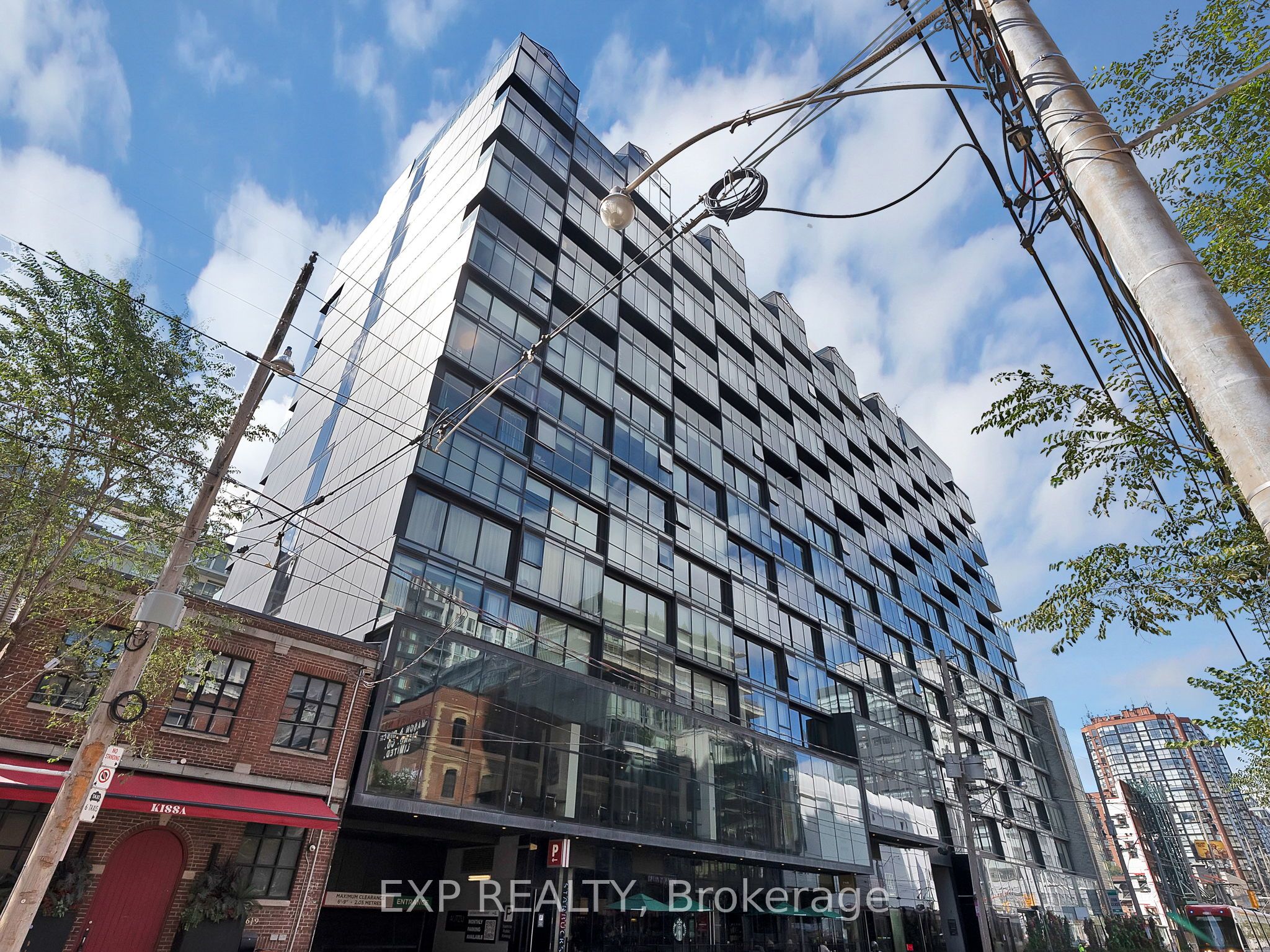 629 King Street W 1112, Toronto, ON M5V 0G9 photo 3