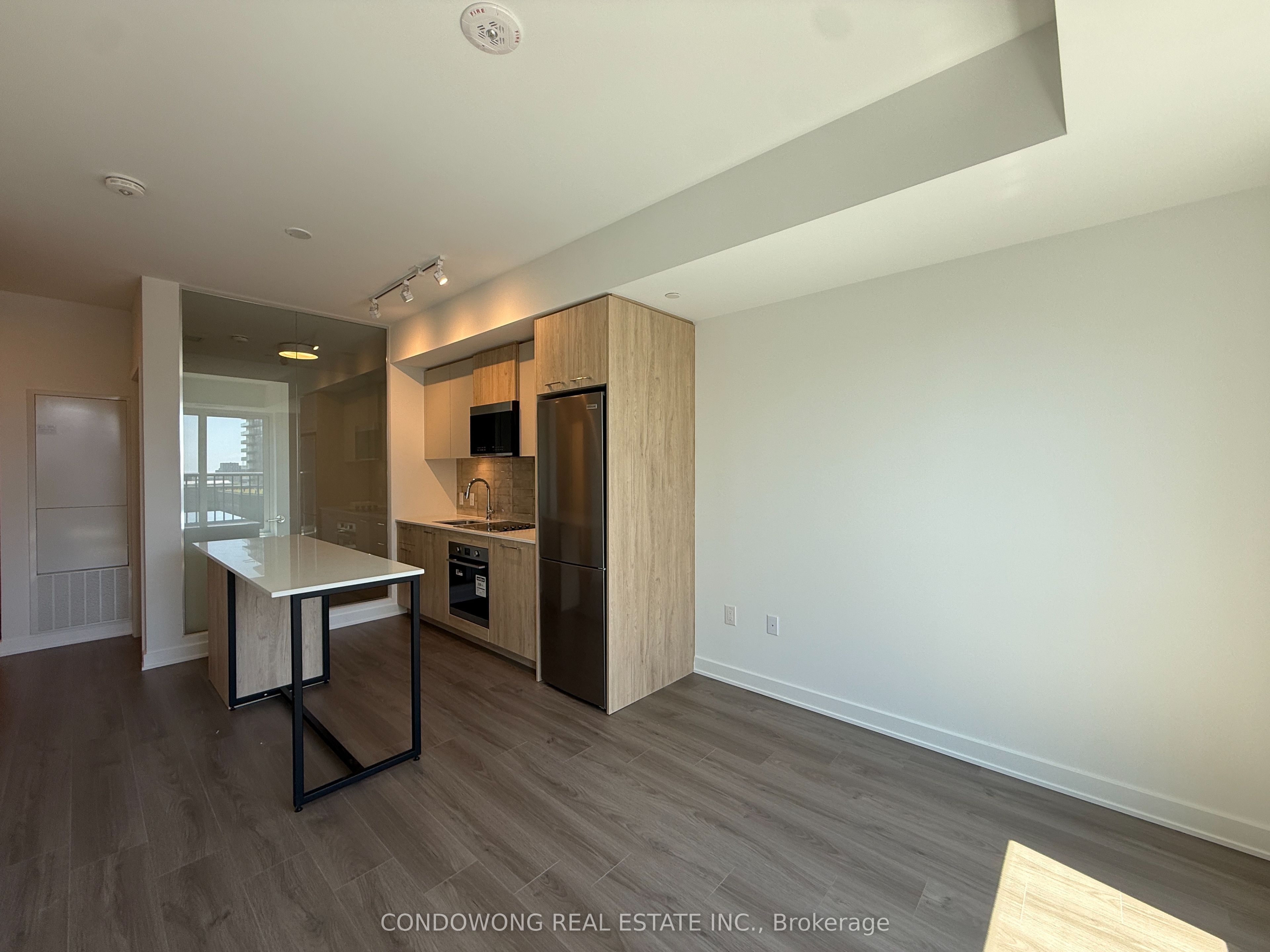 30 Dreamers Way 714, Toronto, ON M5A 0Y7 photo 3