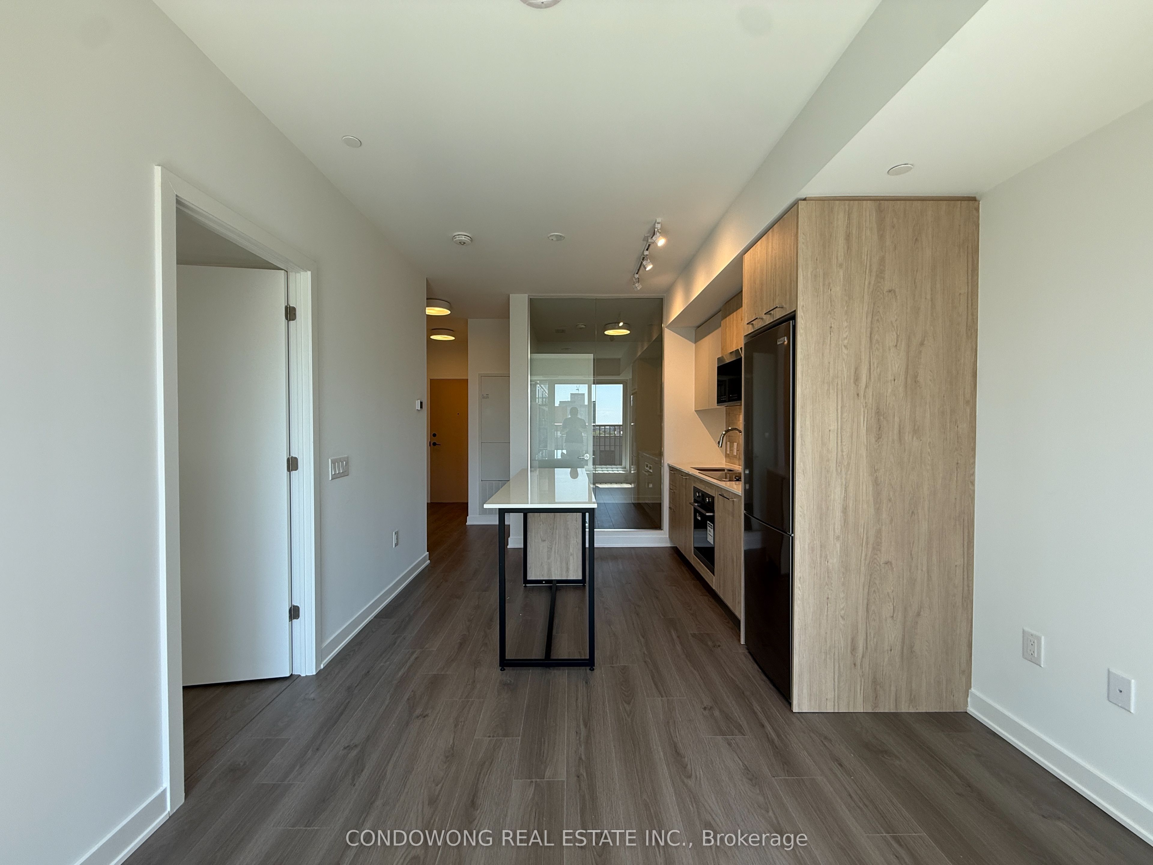 30 Dreamers Way 714, Toronto, ON M5A 0Y7 photo 4