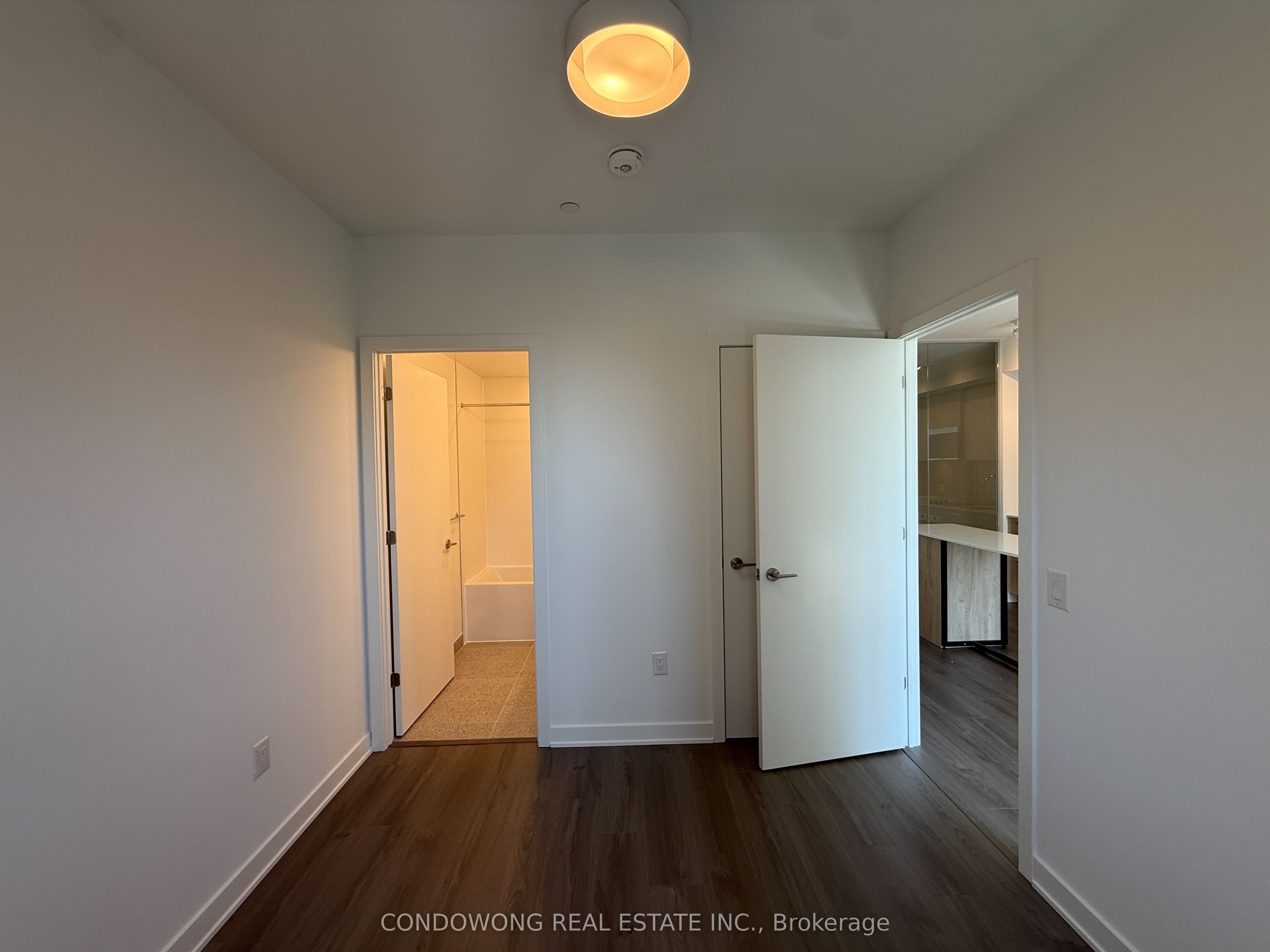 30 Dreamers Way 714, Toronto, ON M5A 0Y7 photo 5