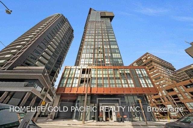 32 Davenport Road 1701, Toronto, ON M5R 1H3