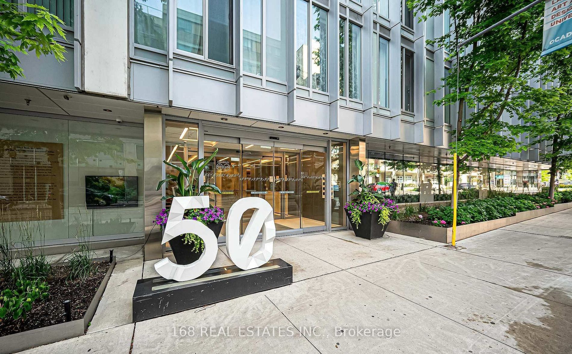 50 Mccaul Street 513, Toronto, ON M5T 1V9 photo 2