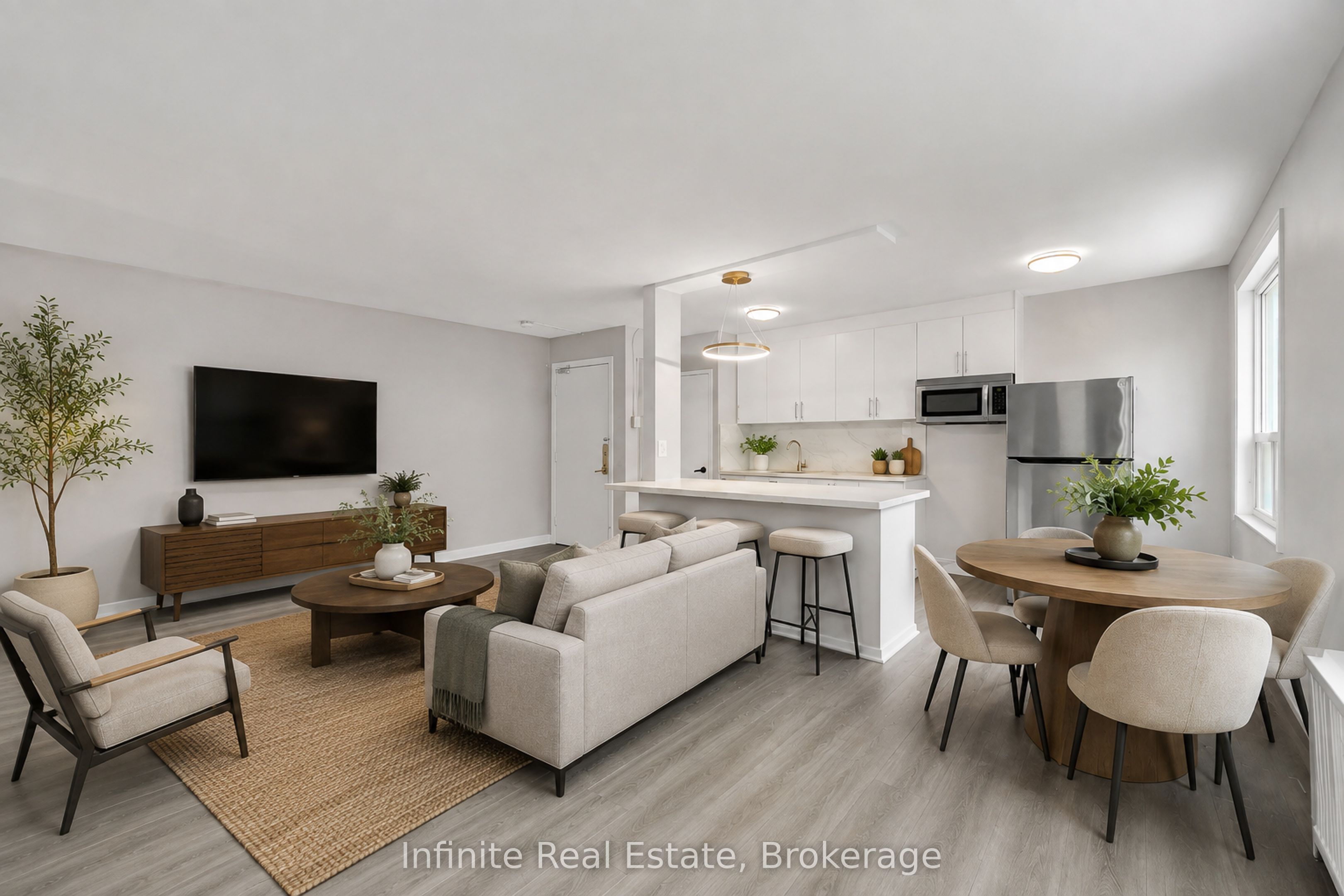 896 Eglinton Avenue E 310, Toronto, ON M4G 2L2