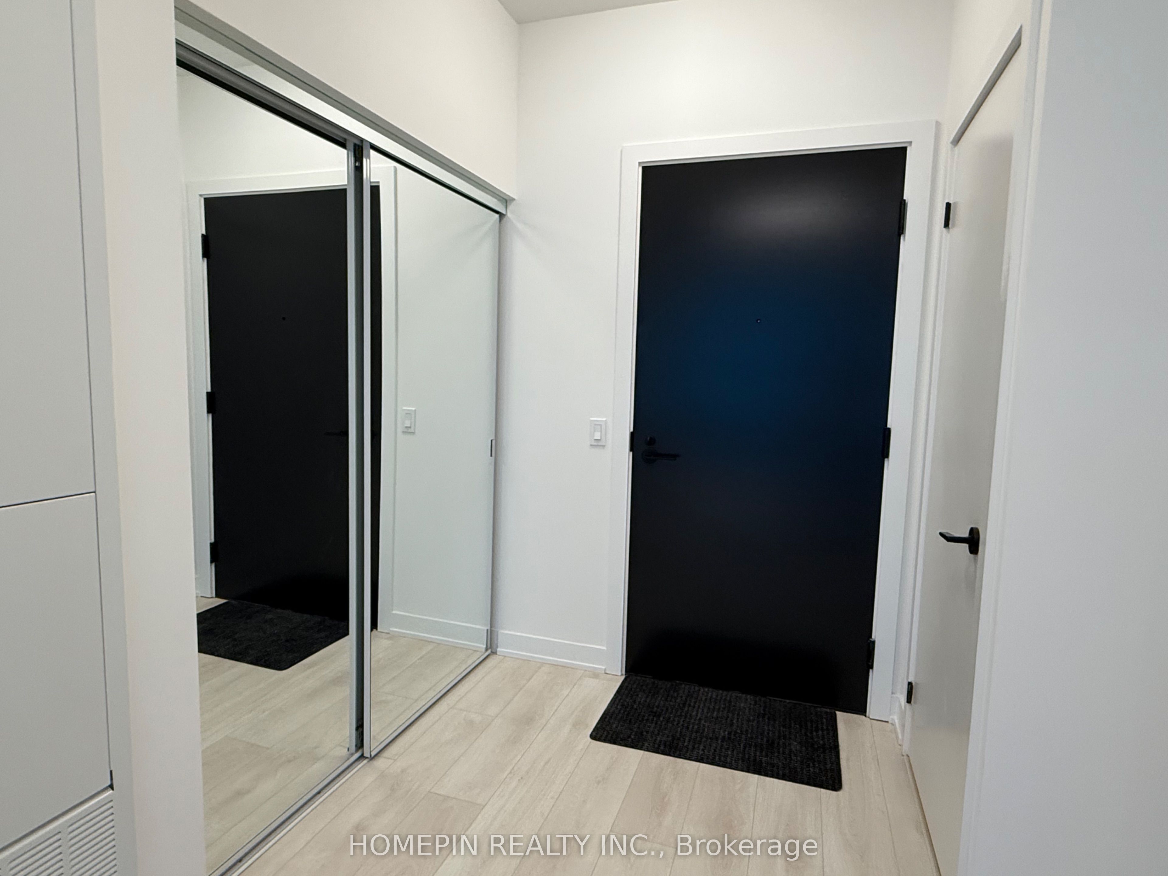 127 Broadway Avenue 2508, Toronto, ON M4P 1V3 photo 5