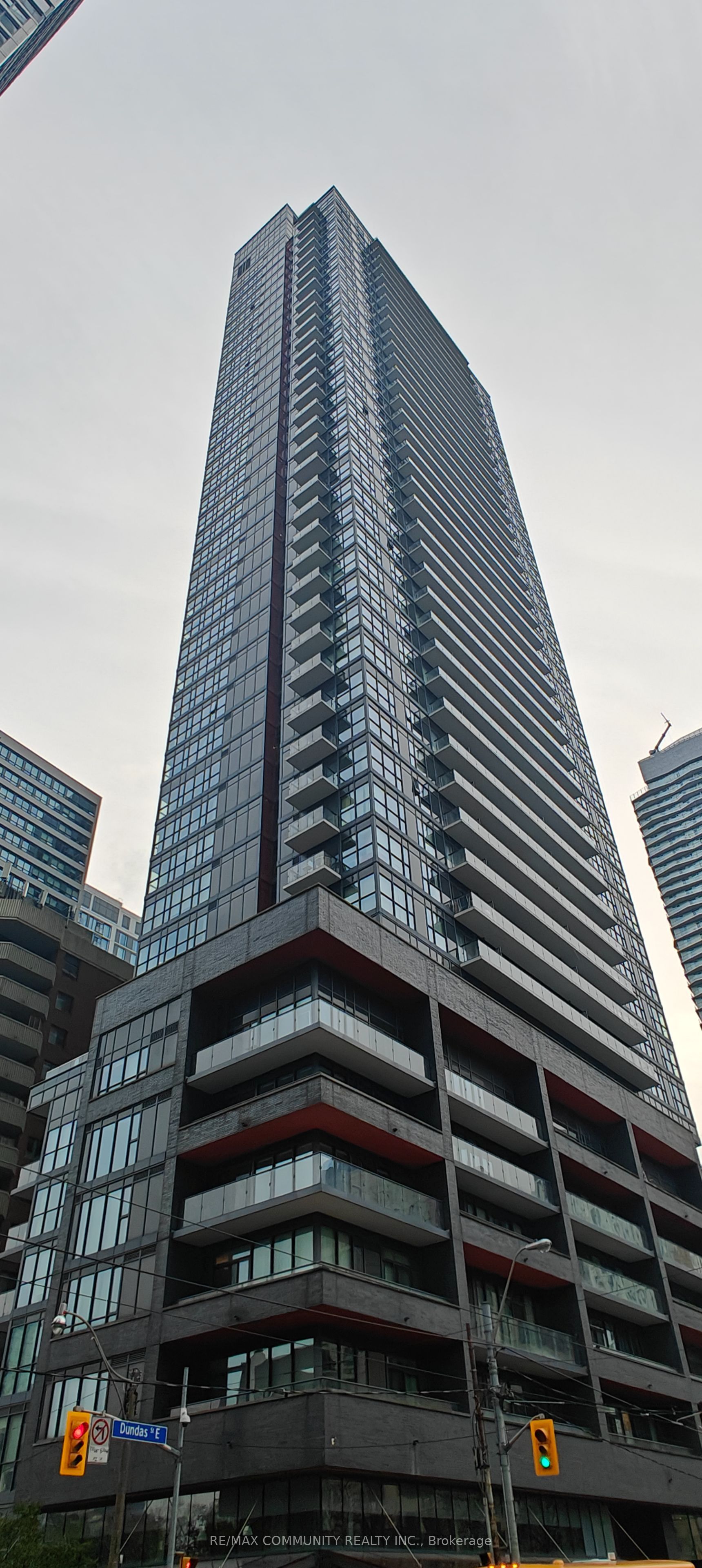 159 Dundas Street E 2505, Toronto, ON M5B 1E4