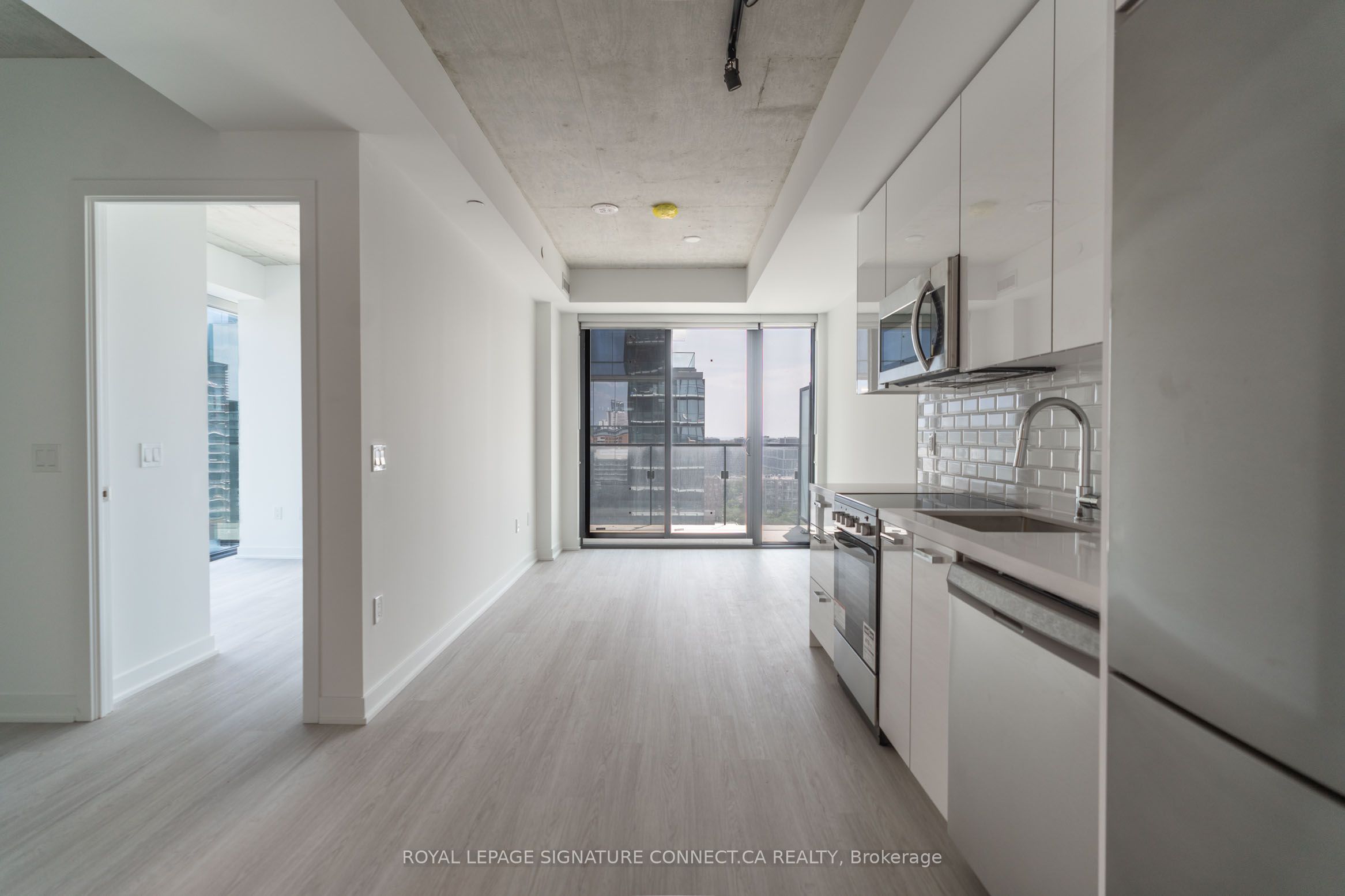 284 King Street E 1502, Toronto, ON M5A 1K4 photo 5
