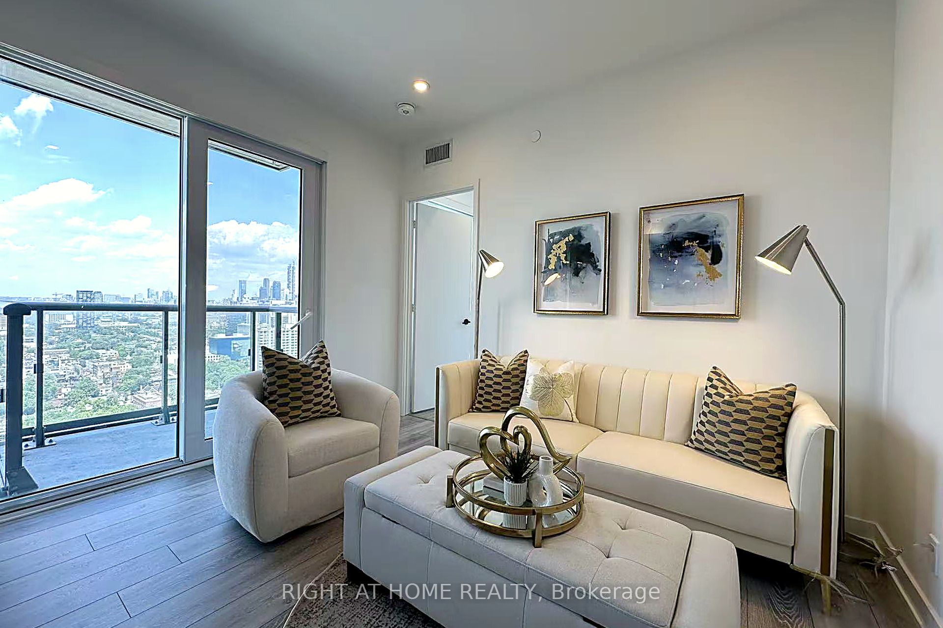 108 Peter Street 3302, Toronto, ON M5V 0W2 photo 5