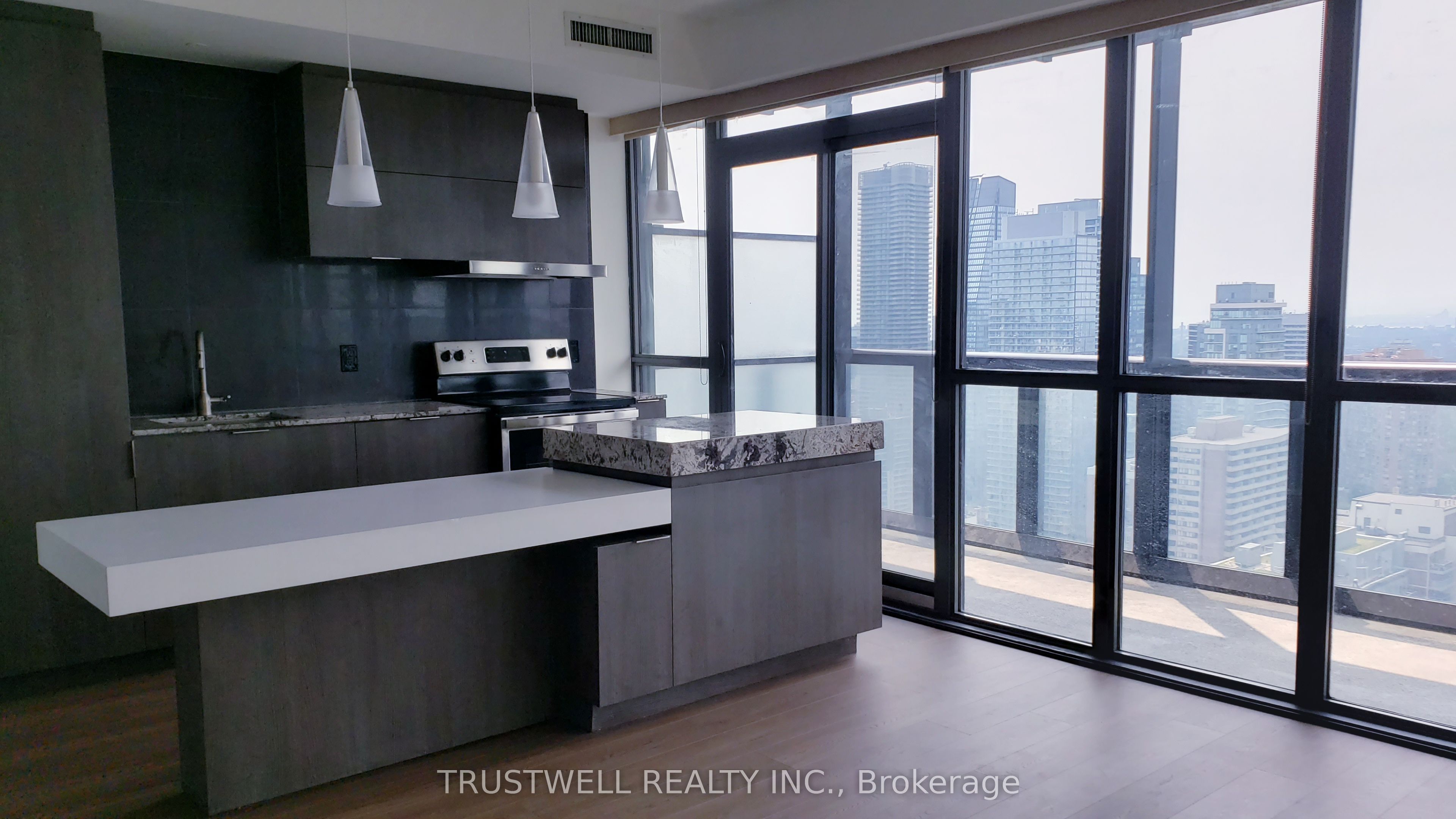 101 Charles Street E 3405, Toronto, ON M4Y 0A9 photo 5