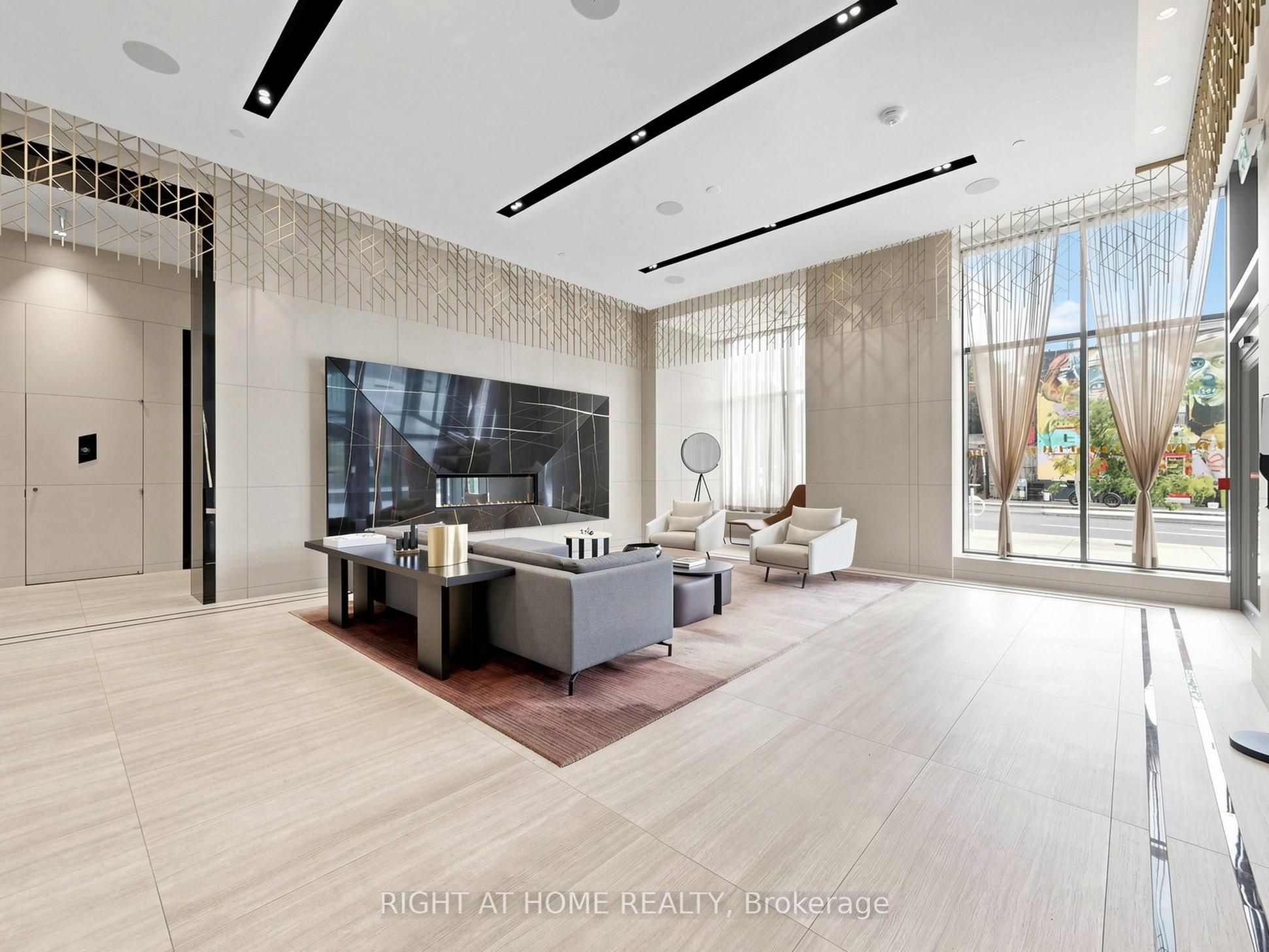280 Howland Avenue 615, Toronto, ON M5R 0C3 photo 4