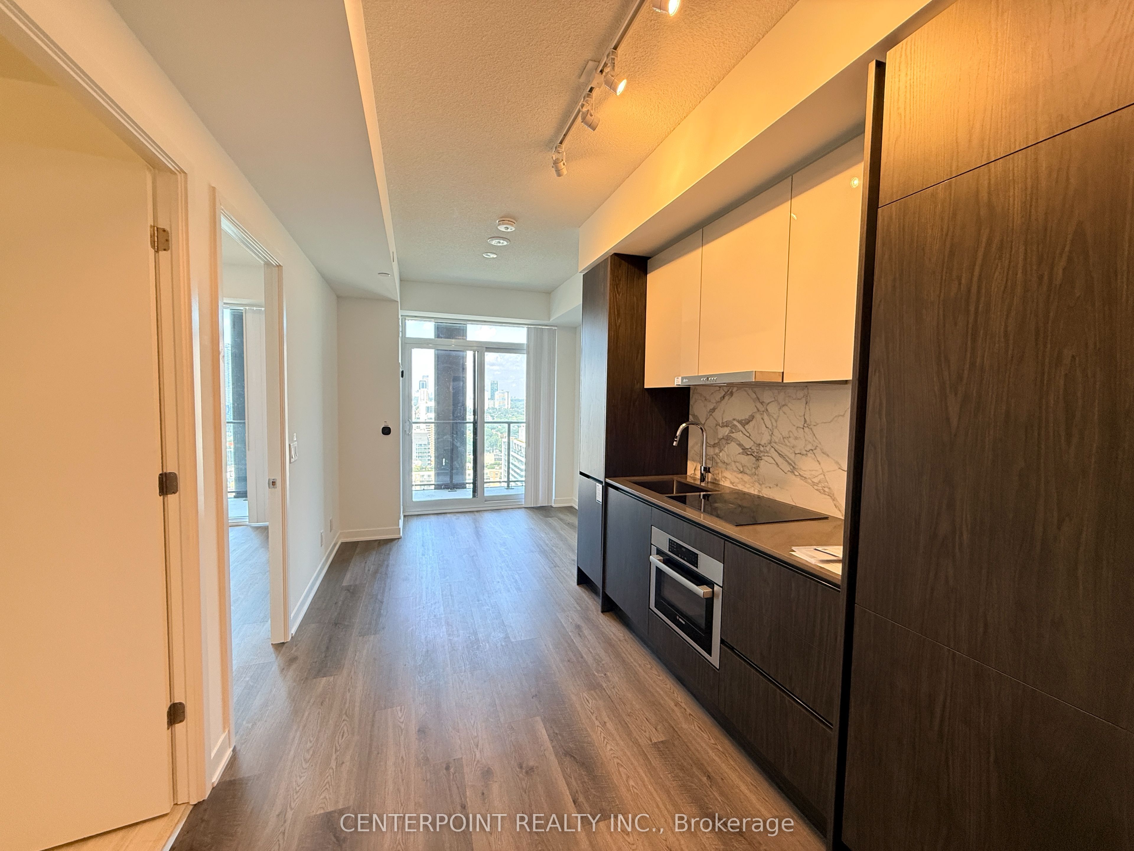 180 Front Street E 3101, Toronto, ON M5A 0A9 photo 2