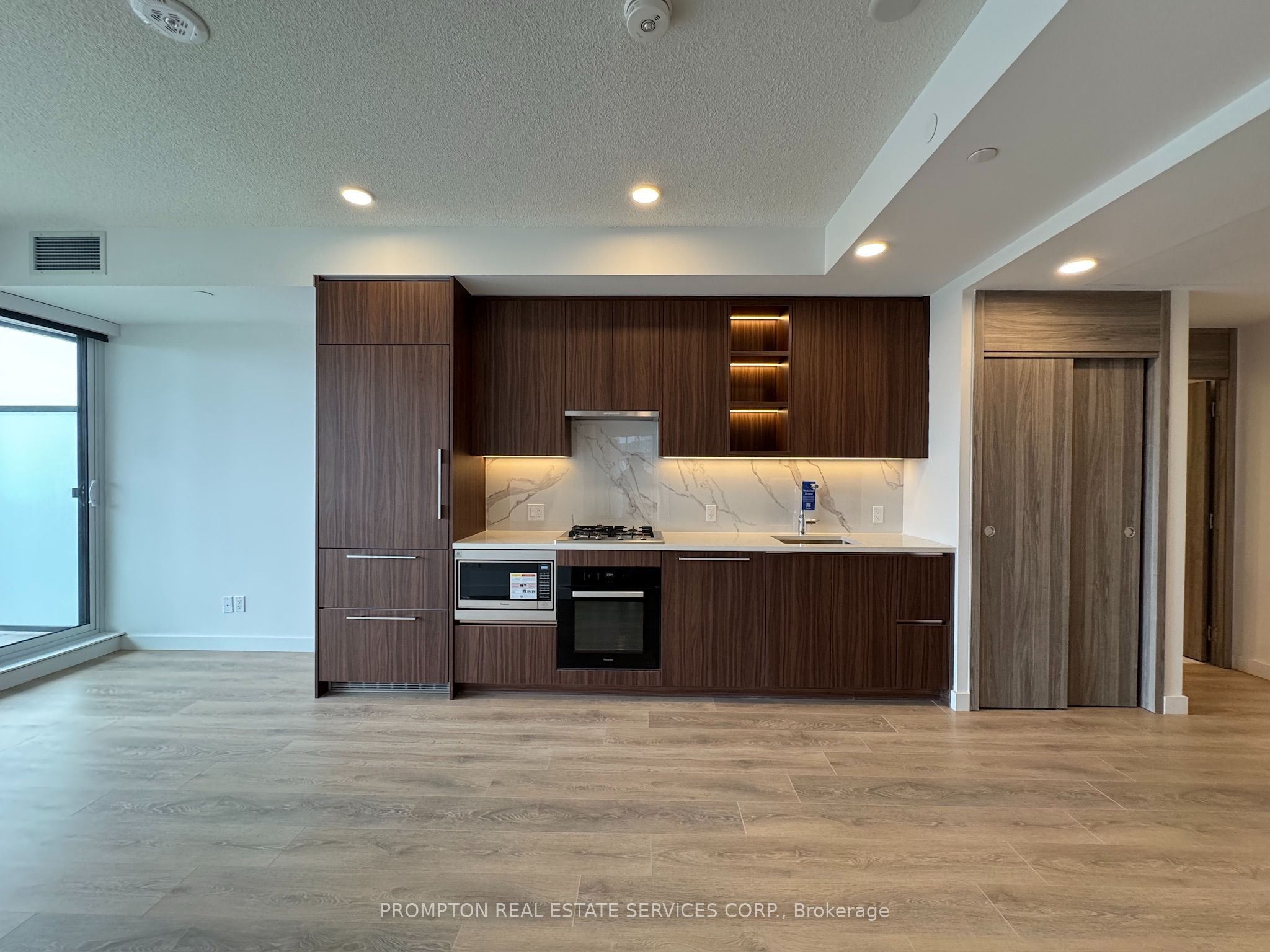 75 Billes Heights 1615, Toronto, ON M2K 0J8 photo 3