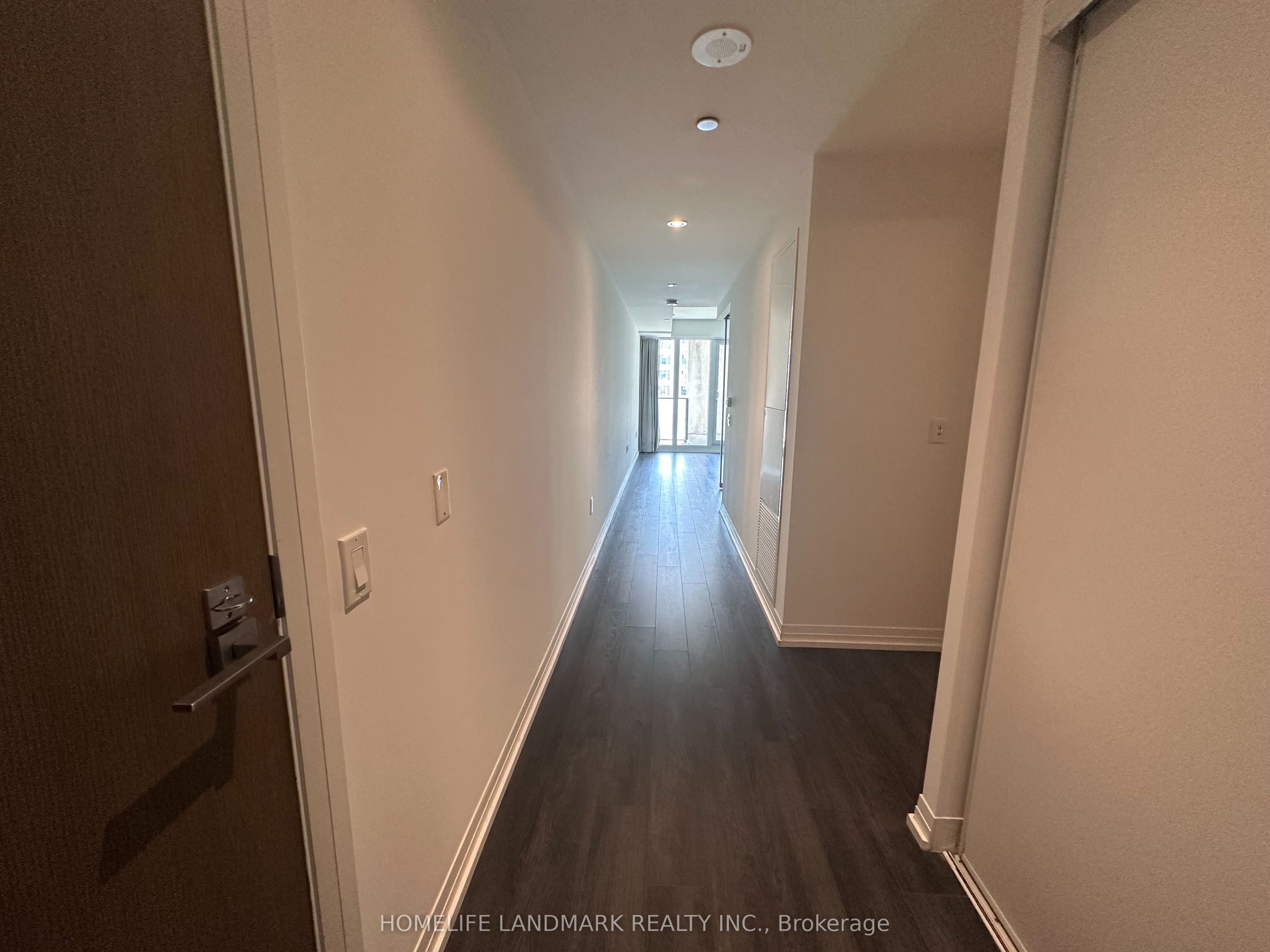 251 Jarvis Street 734, Toronto, ON M5B 0C3 photo 3