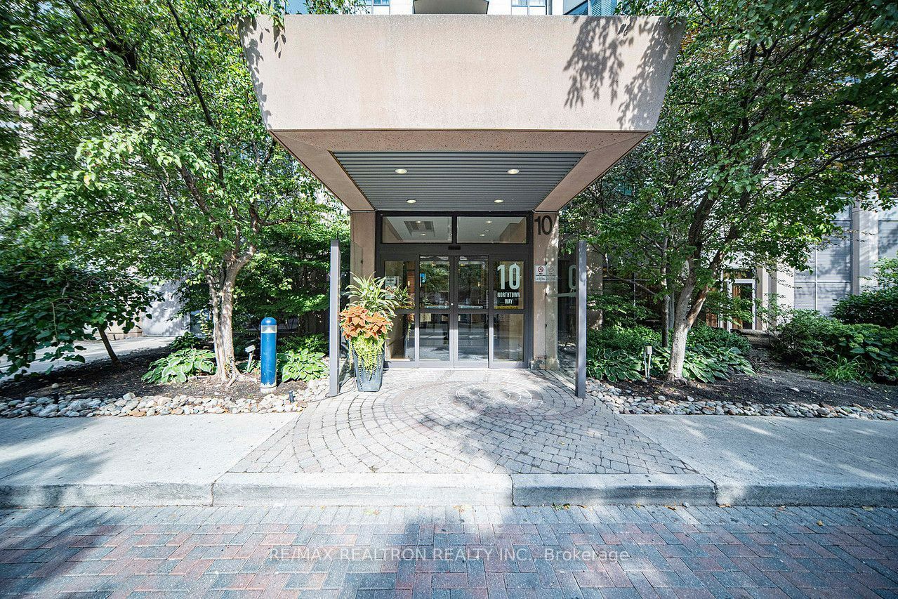 10 Northtown Way 1110, Toronto, ON M2N 7L4 photo 5
