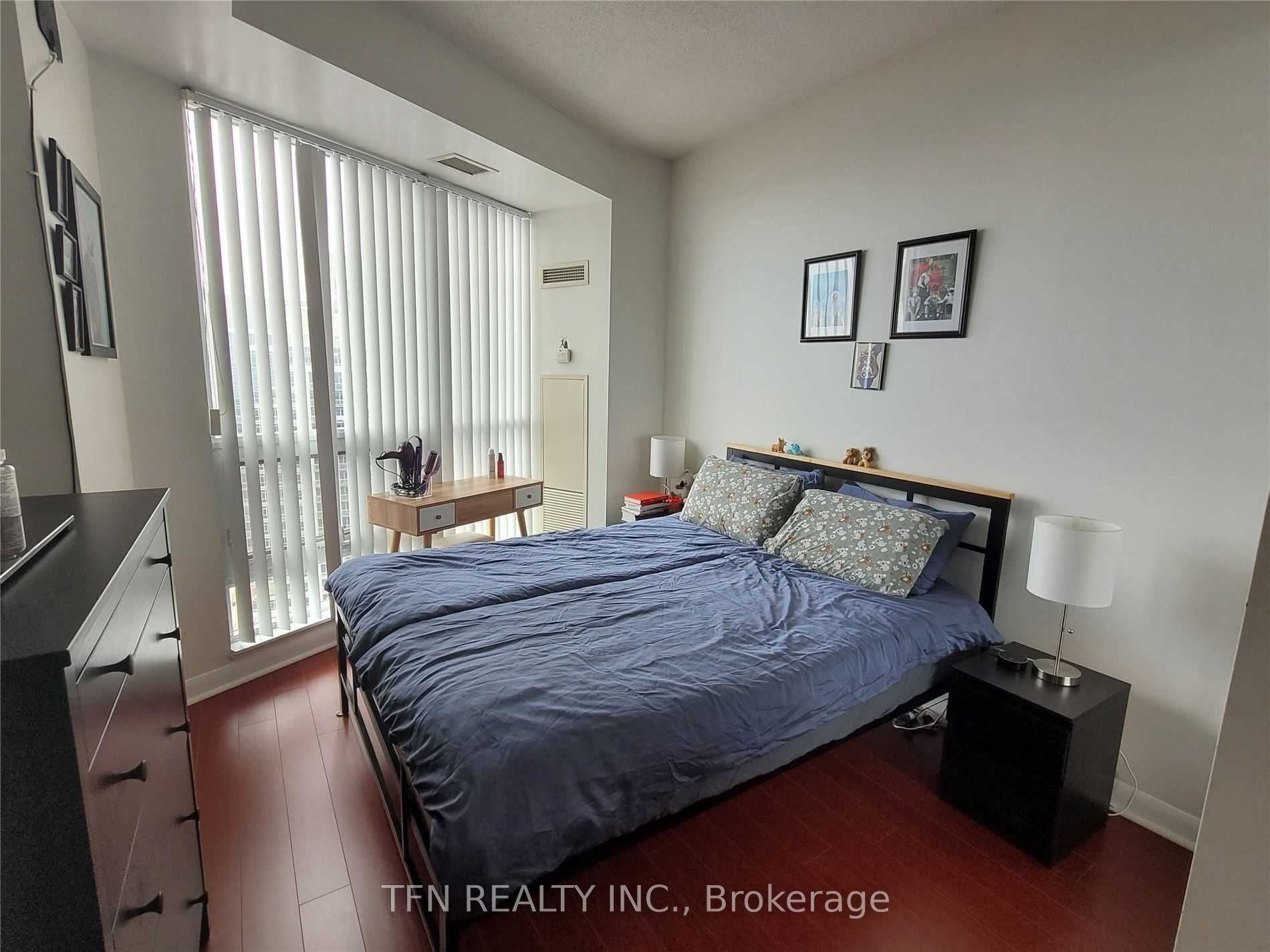 600 Fleet Street 2906, Toronto, ON M5V 1B7 photo 5