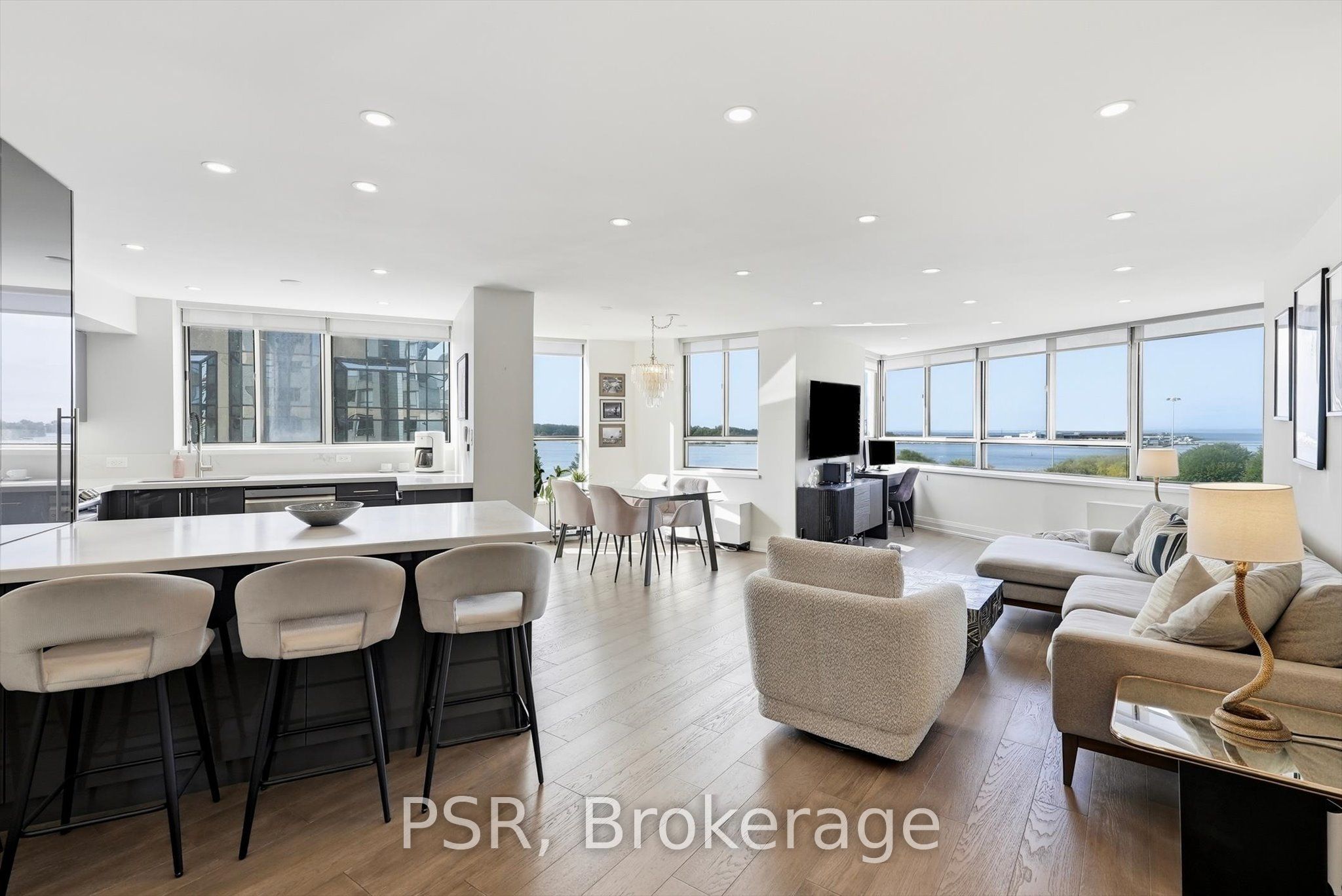 270 Queens Quay W 702, Toronto, ON M5J 2N4 photo 5