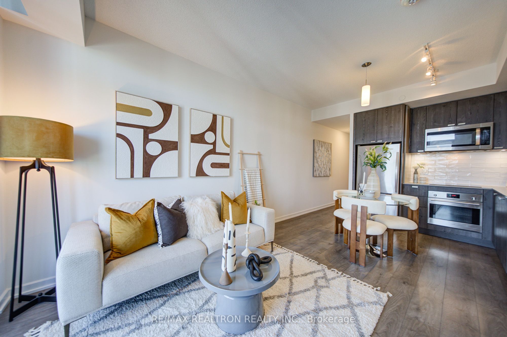 56 Forest Manor Road 1510, Toronto, ON M2J 0E5