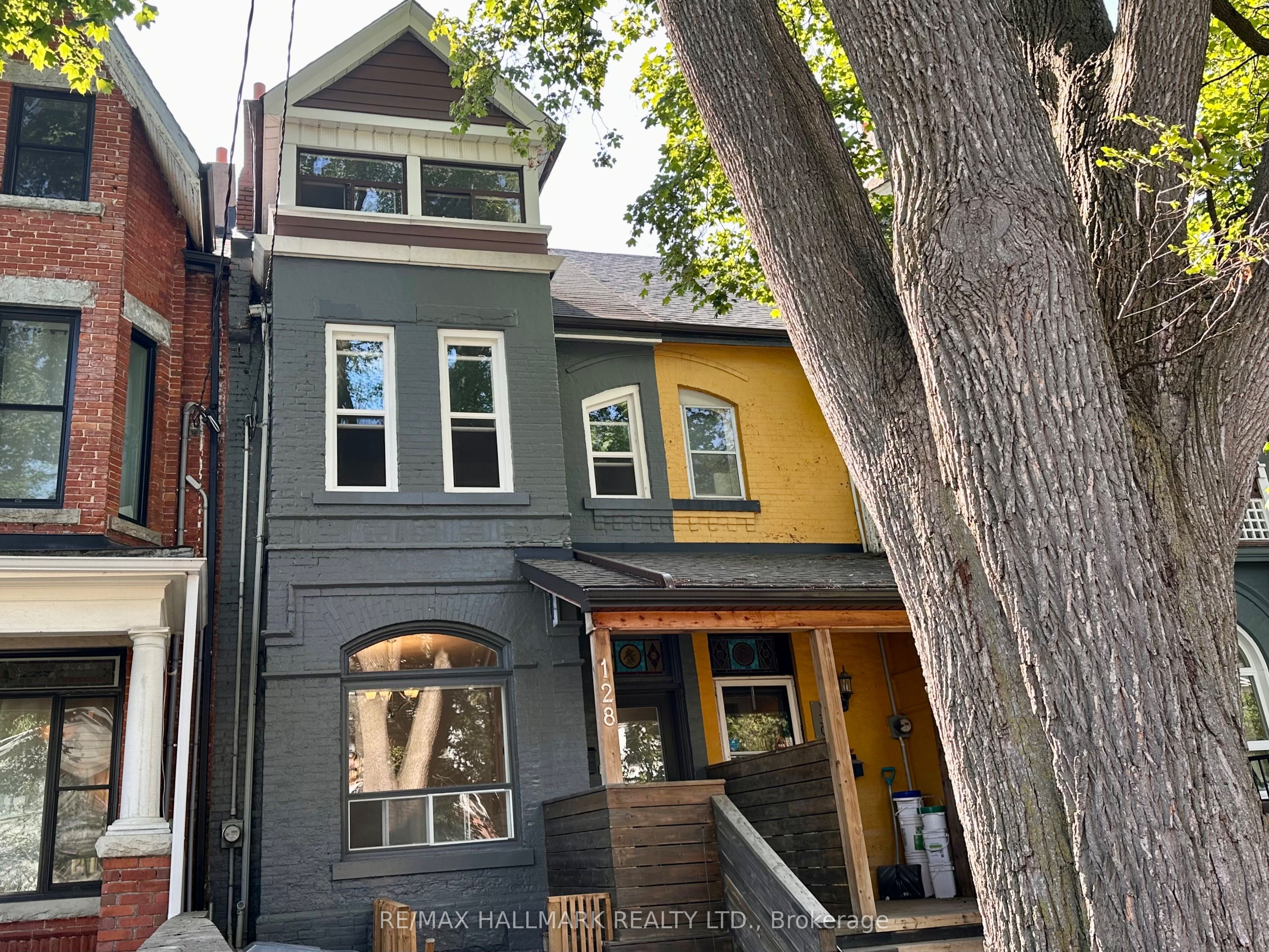128 Brunswick Avenue, Toronto, ON M5S 2M2