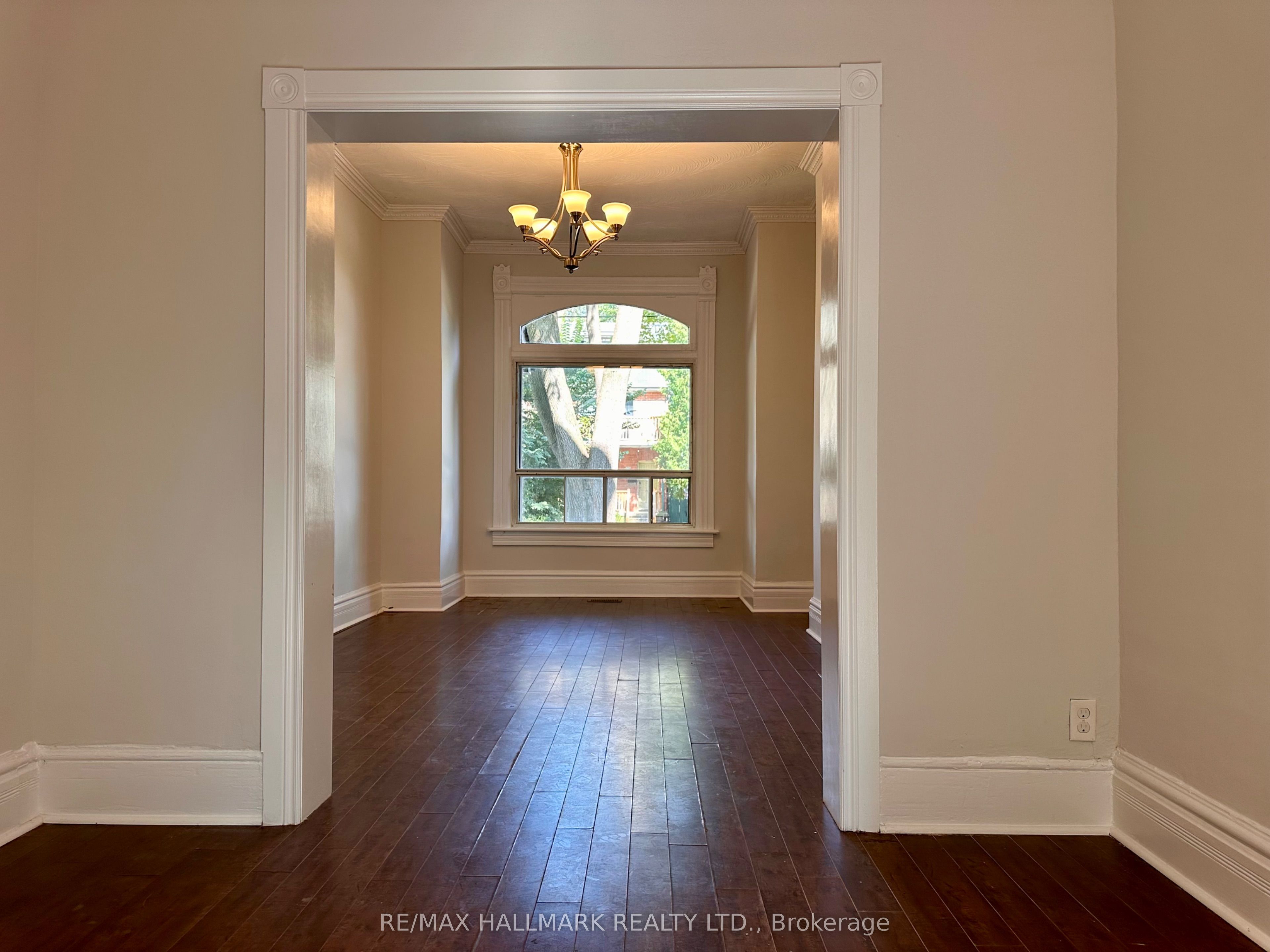 128 Brunswick Avenue, Toronto, ON M5S 2M2 photo 3