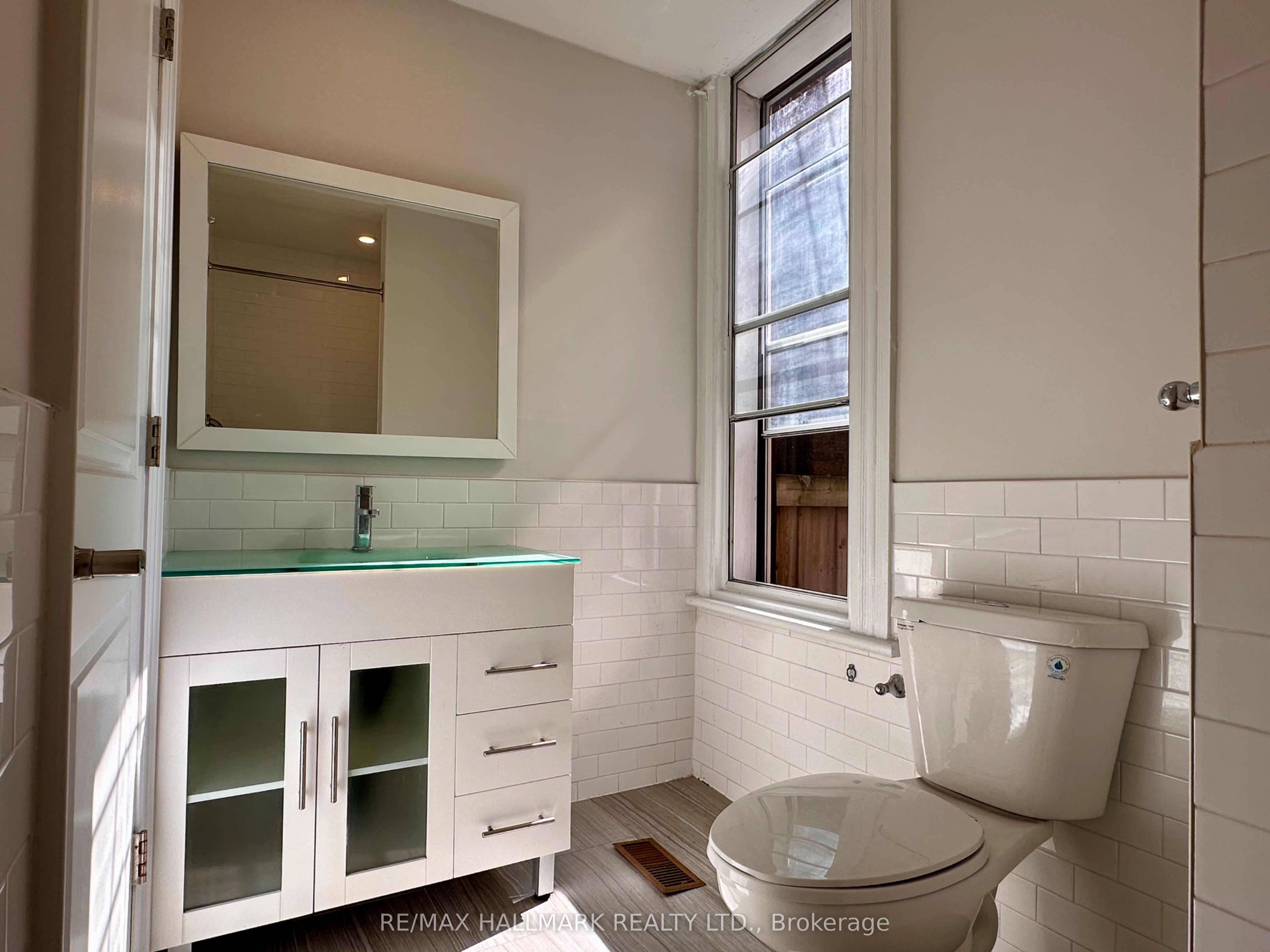 128 Brunswick Avenue, Toronto, ON M5S 2M2 photo 5