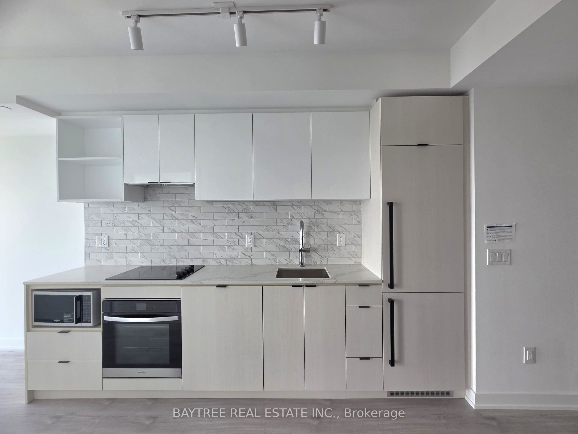 252 Church Street 5701, Toronto, ON M5B 1Z2