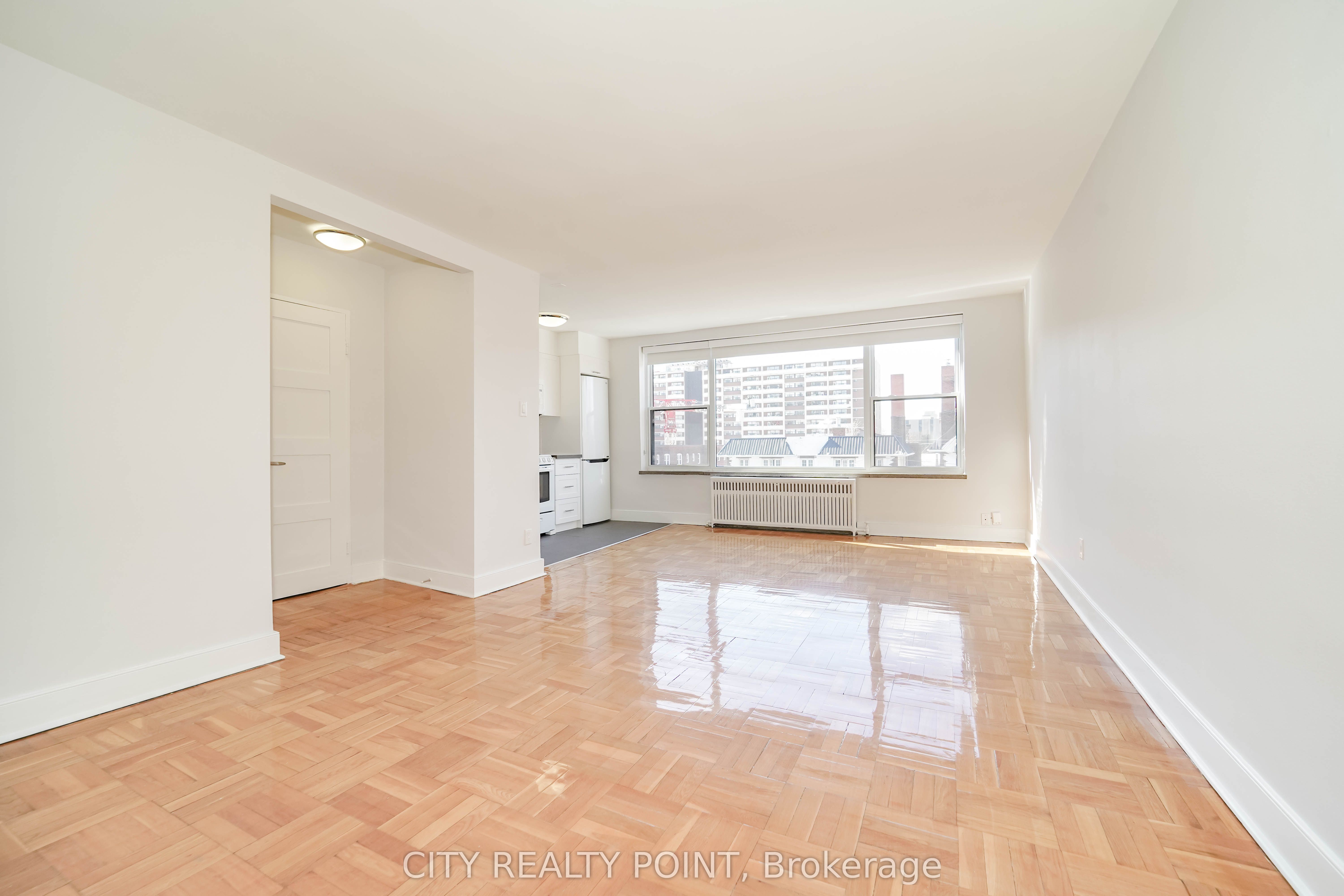 1545 Bathurst Street 108, Toronto, ON M5P 3H6 photo 3
