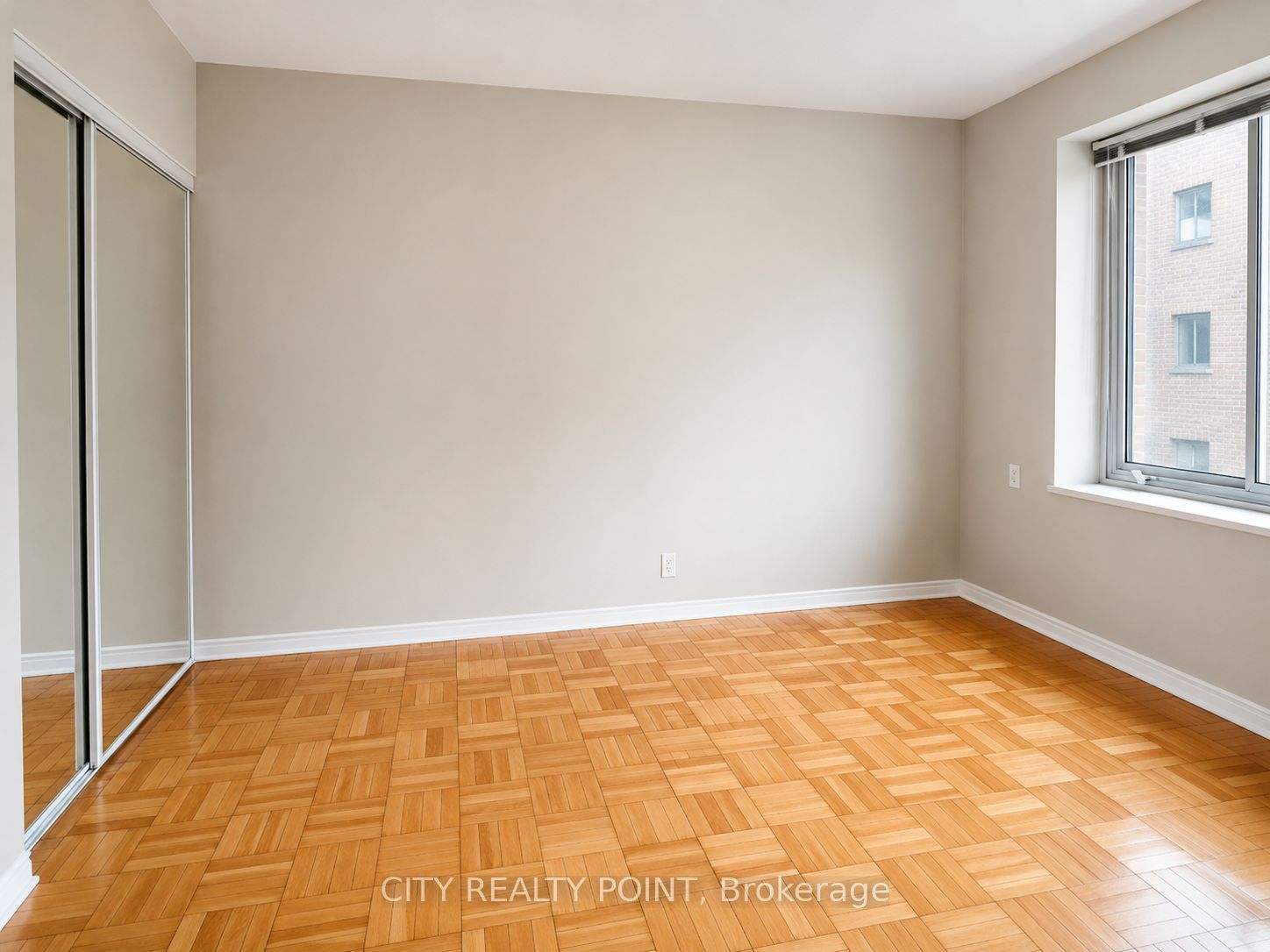 990 Avenue Road 209, Toronto, ON M5P 2K8 photo 5