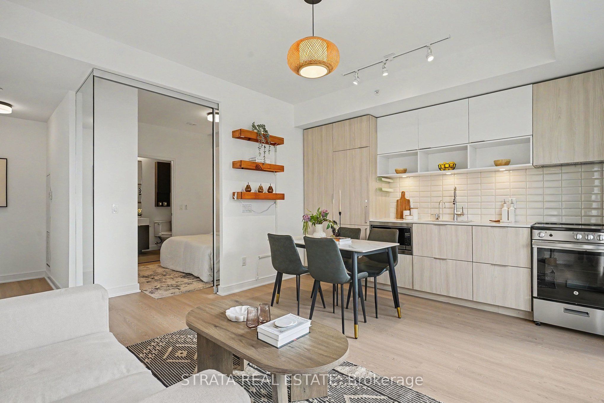 60 Tannery Street 504, Toronto, ON M5A 0S8