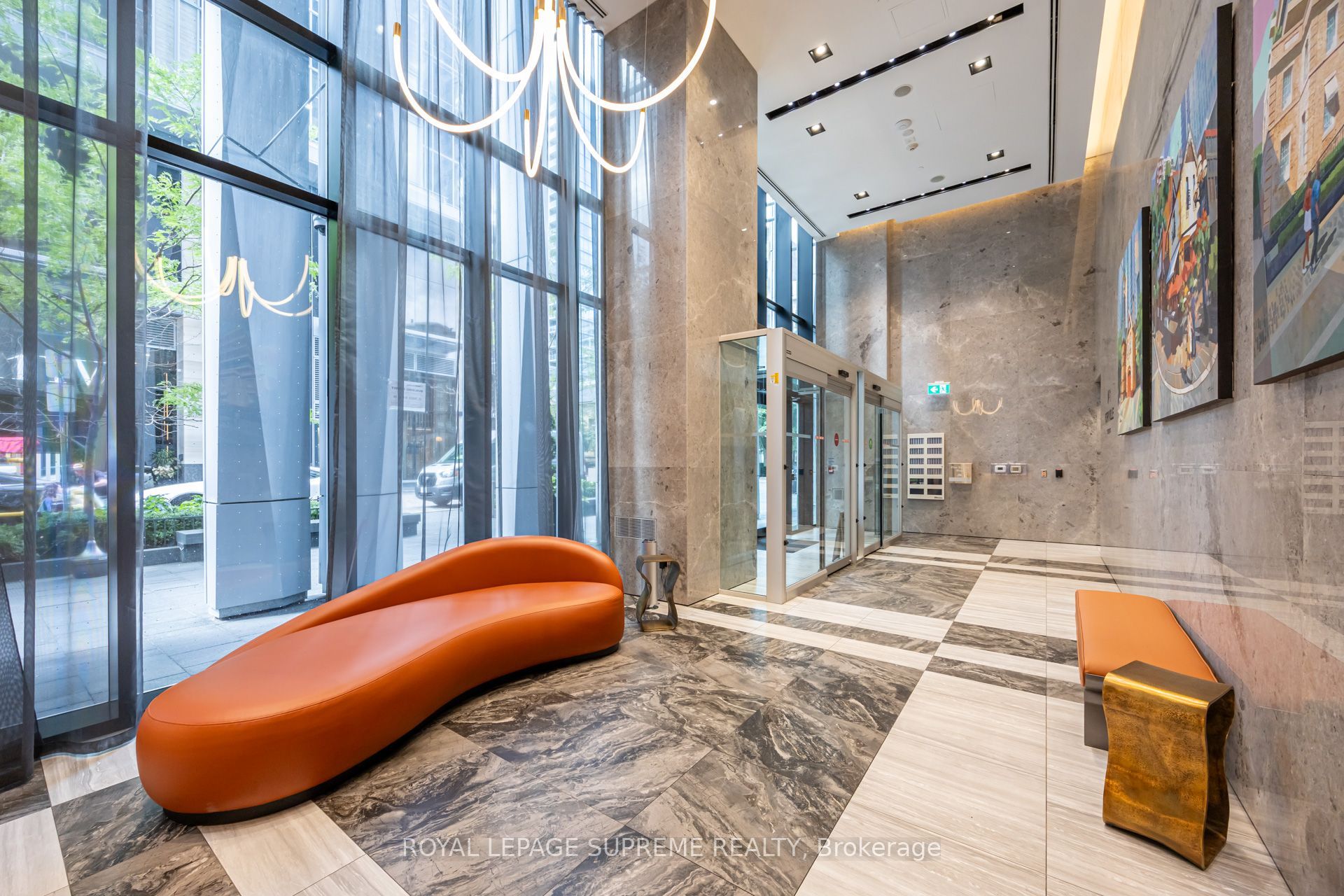 1 Yorkville Avenue 3102, Toronto, ON M4W 0B1 photo 2