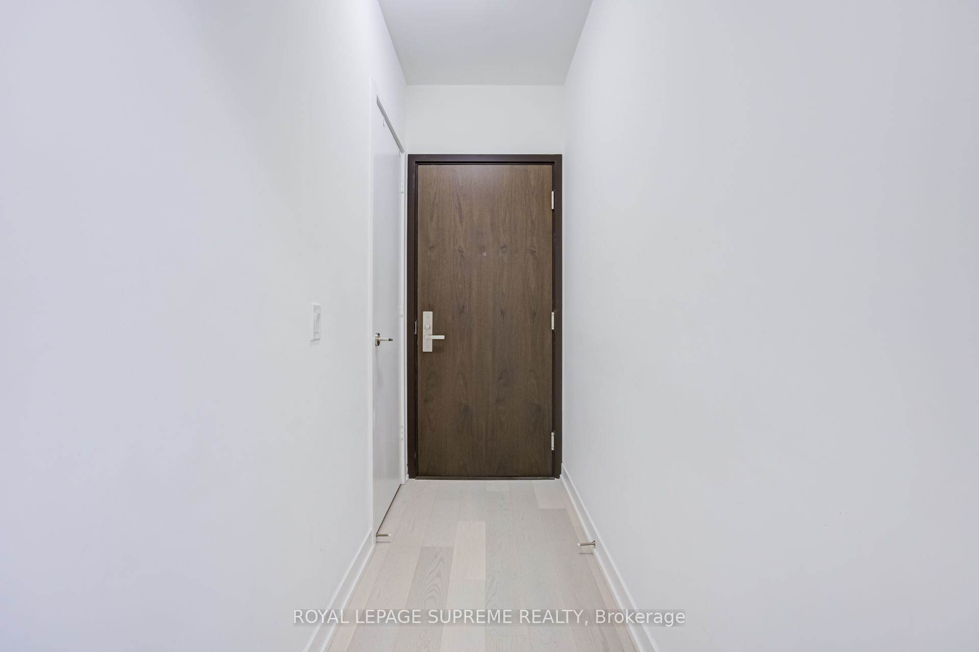 1 Yorkville Avenue 3102, Toronto, ON M4W 0B1 photo 3