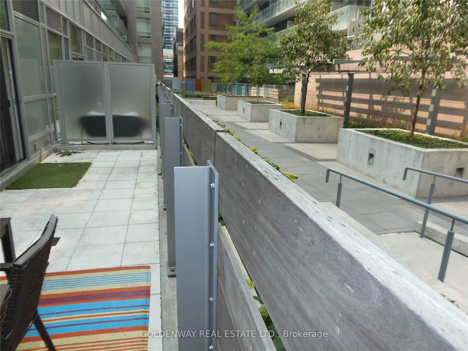 30 Nelson Street 213, Toronto, ON M5V 0H5