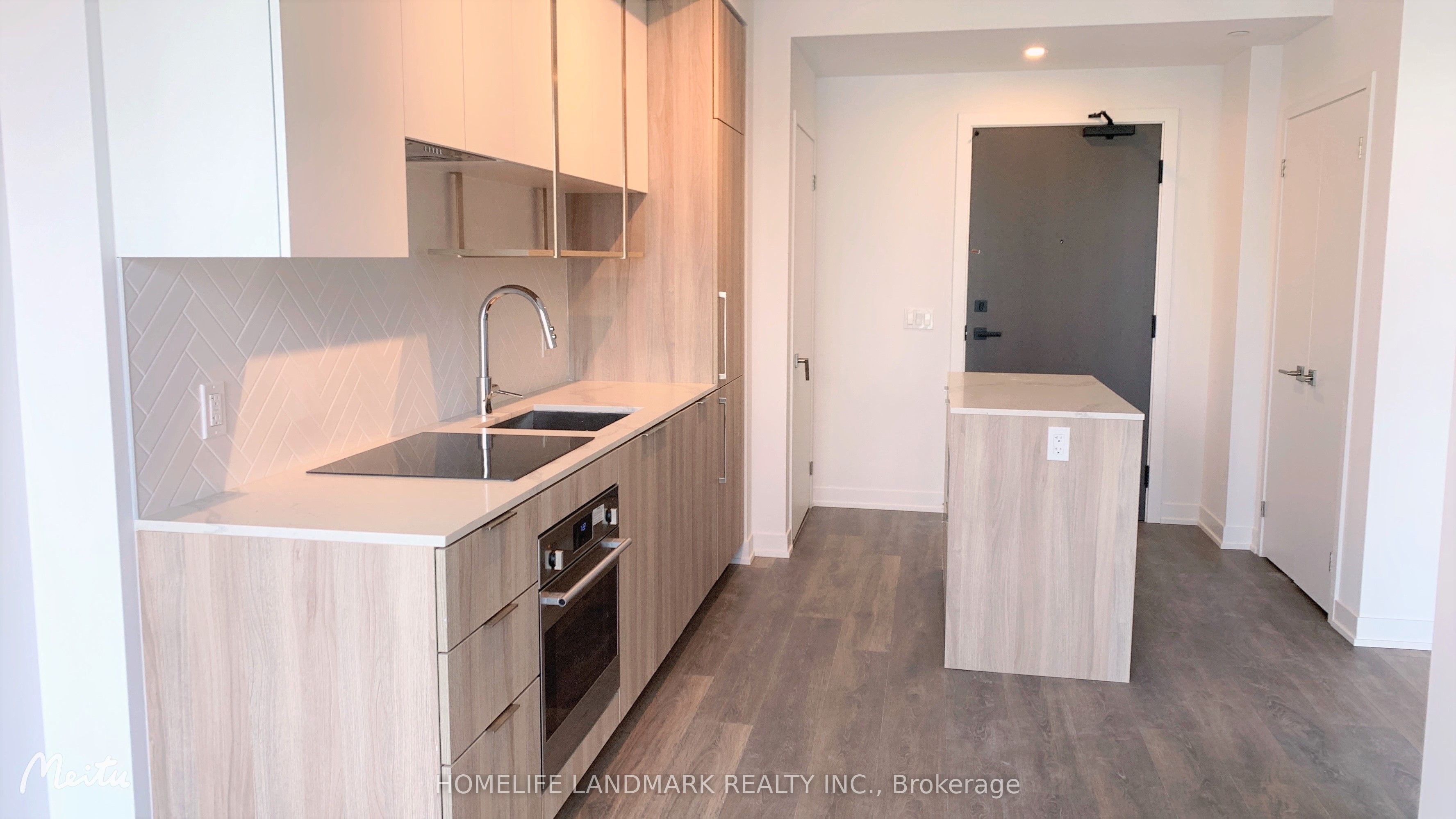 15 Holmes Avenue 1105, Toronto, ON M2N 0L4 photo 4