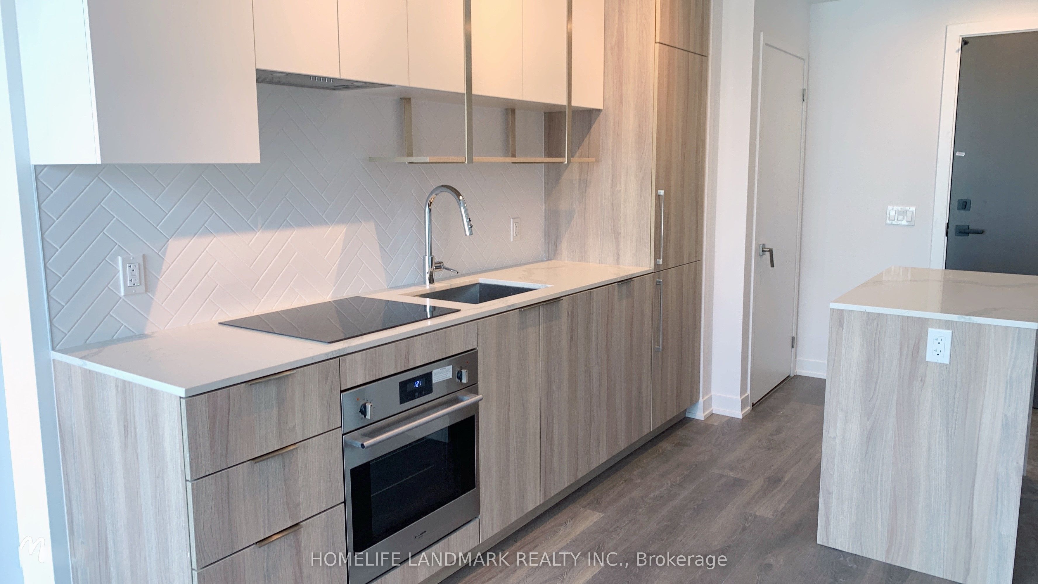 15 Holmes Avenue 1105, Toronto, ON M2N 0L4 photo 5