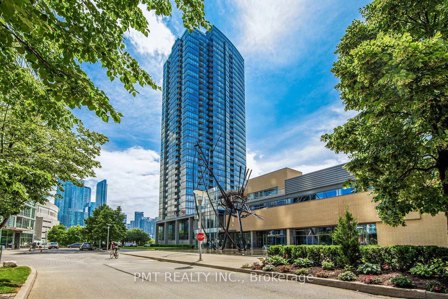 5 Mariner Terrace 4003, Toronto, ON M5V 3V6