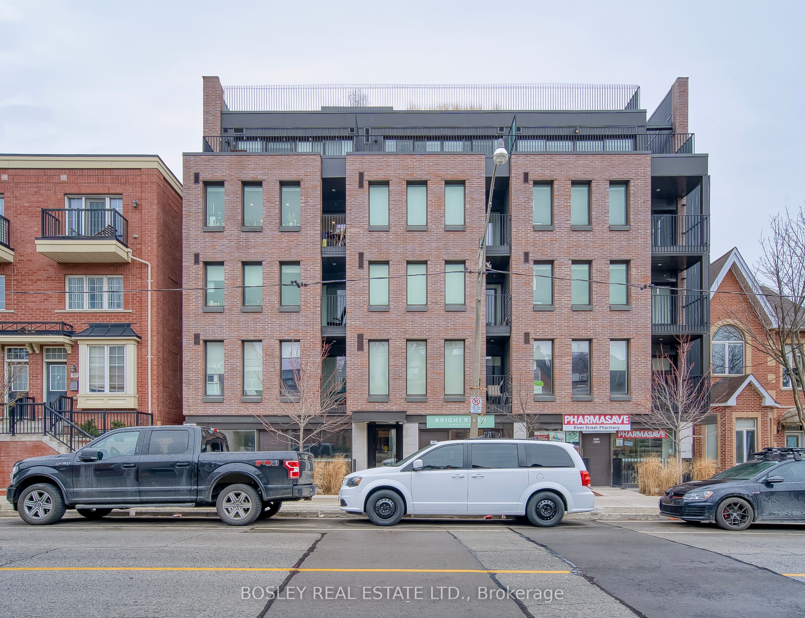 41 River Street 55, Toronto, ON M5A 3P1
