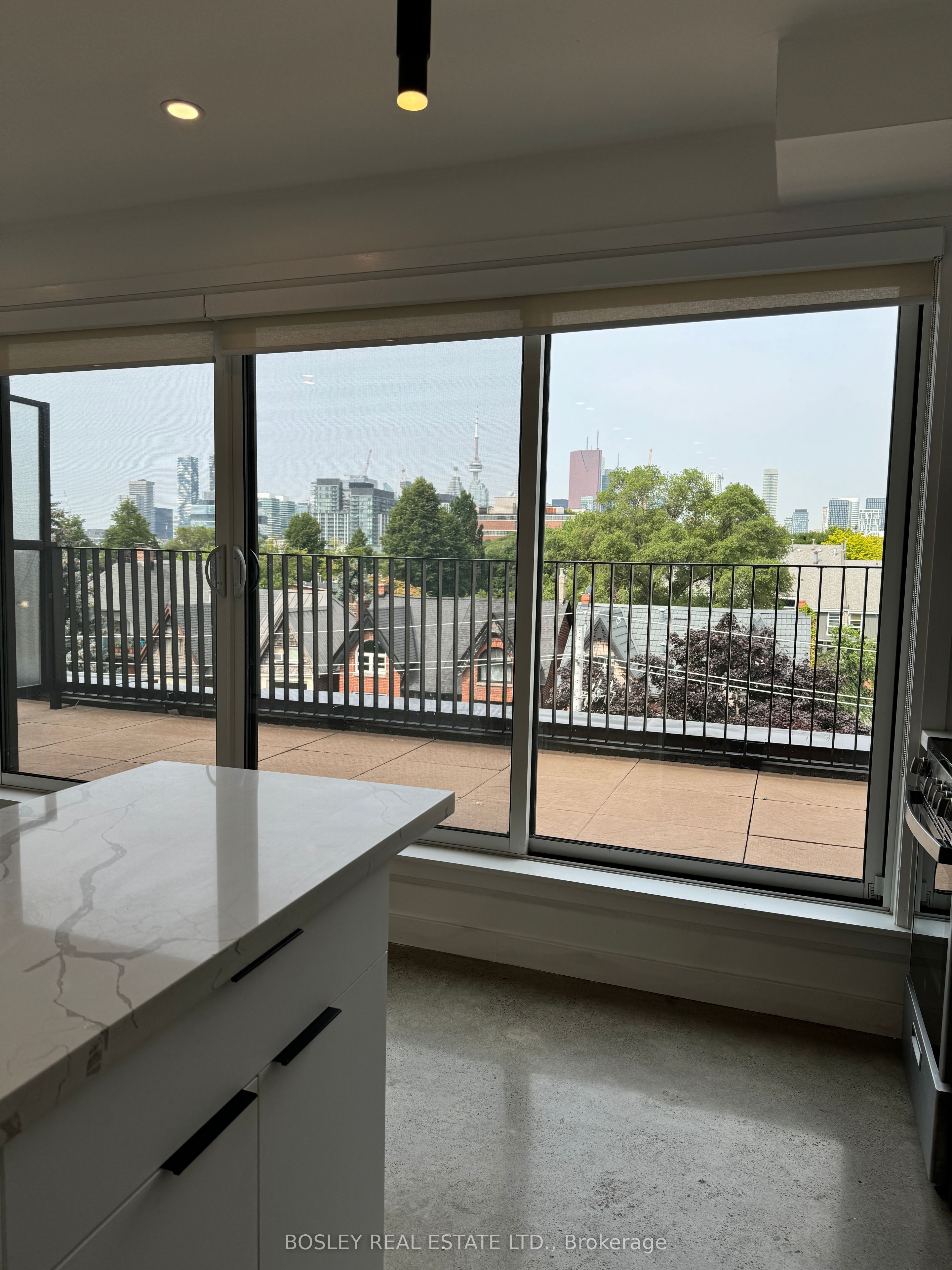 41 River Street 55, Toronto, ON M5A 3P1 photo 4