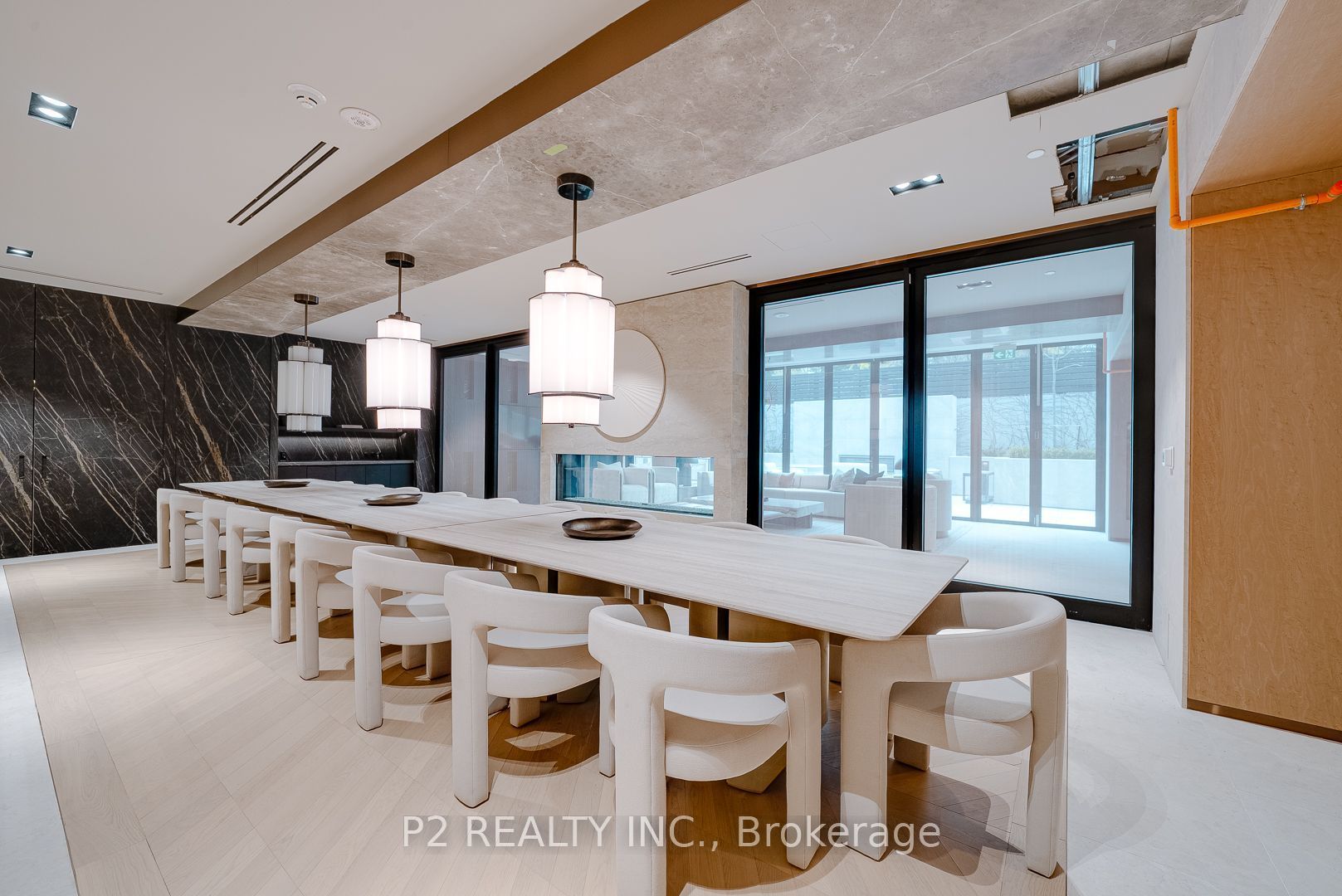 2 Forest Hill Road 205, Toronto, ON M4V 2L3 photo 5