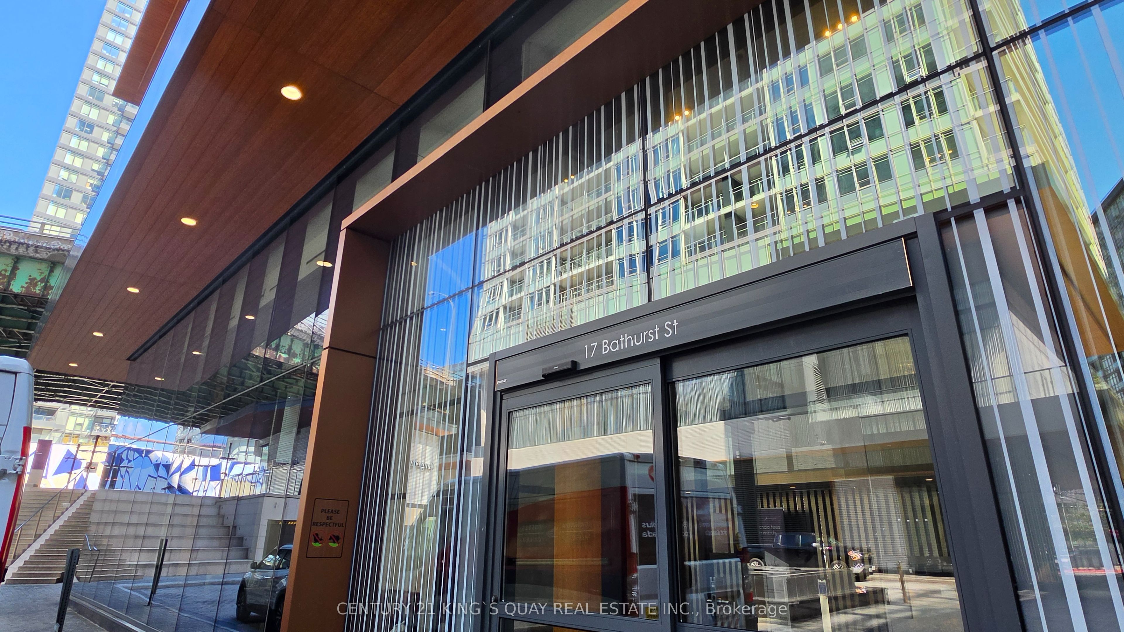 17 Bathurst Street 2506, Toronto, ON M5V 0N1 photo 3