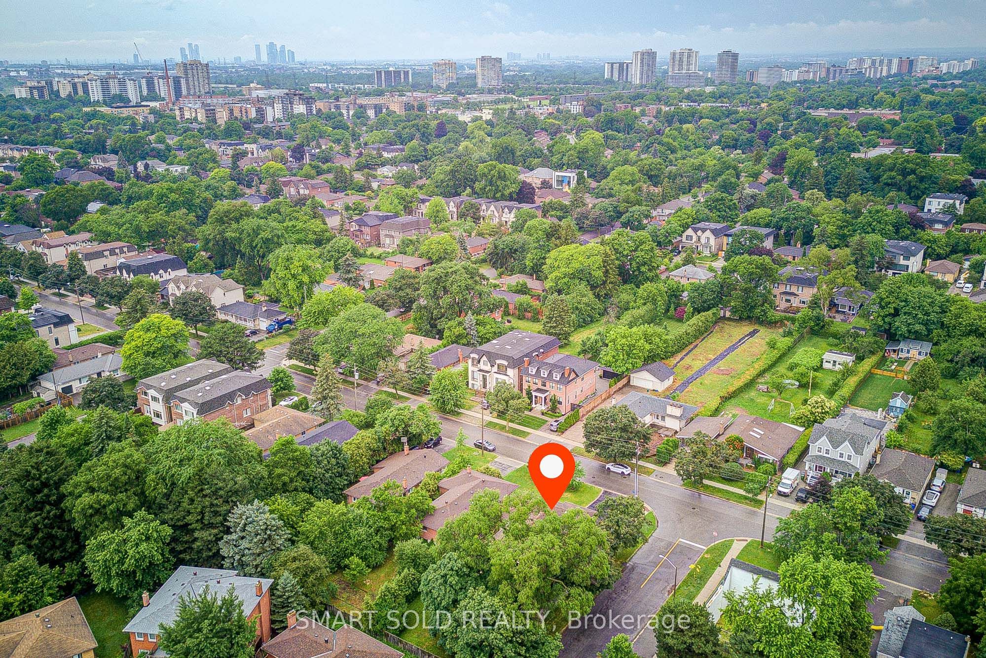 285 Churchill Avenue, Toronto, ON M2R 1E5 photo 4