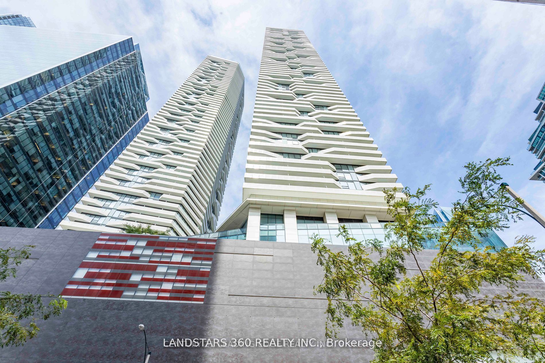 88 Harbour Street 5508, Toronto, ON M5J 0B5