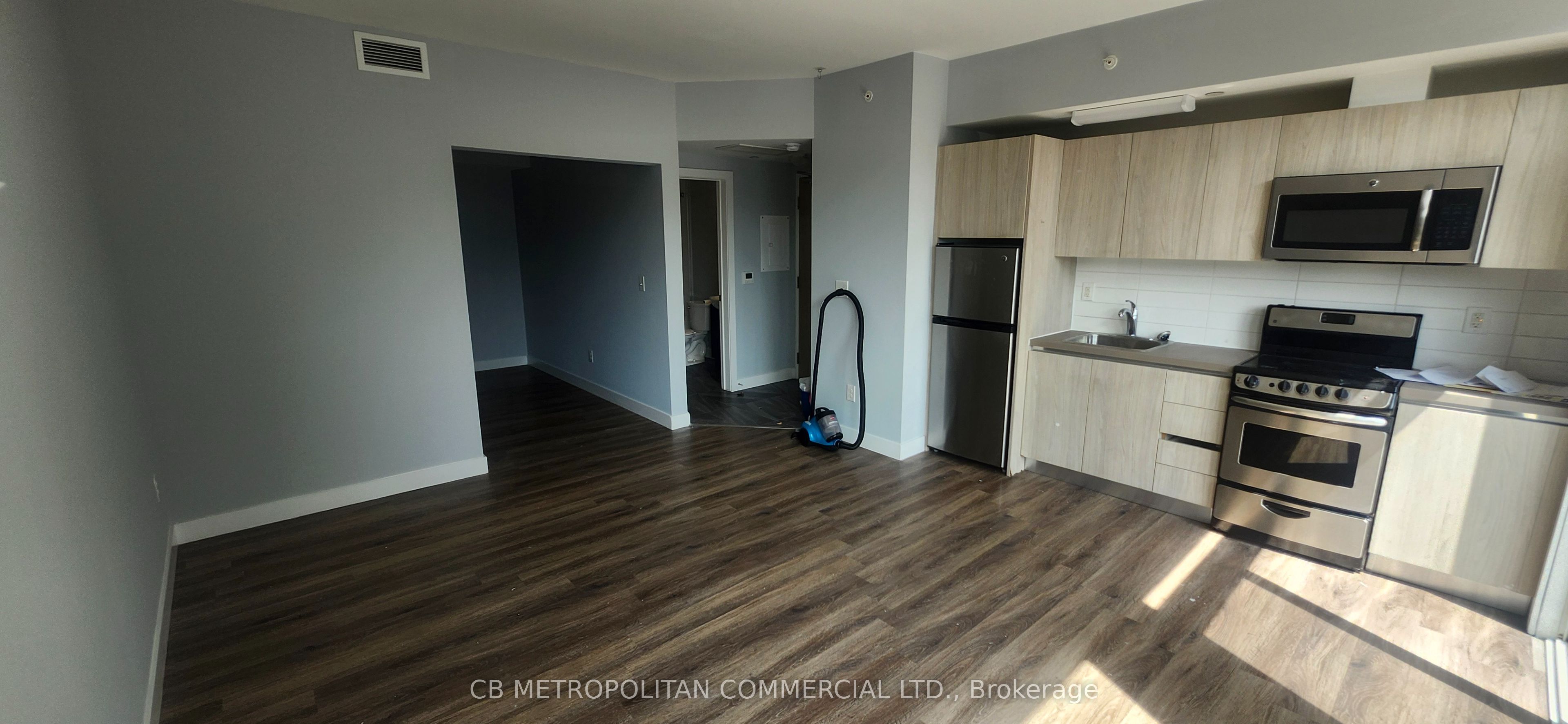335 College Street 303, Toronto, ON M5T 1S2 photo 4
