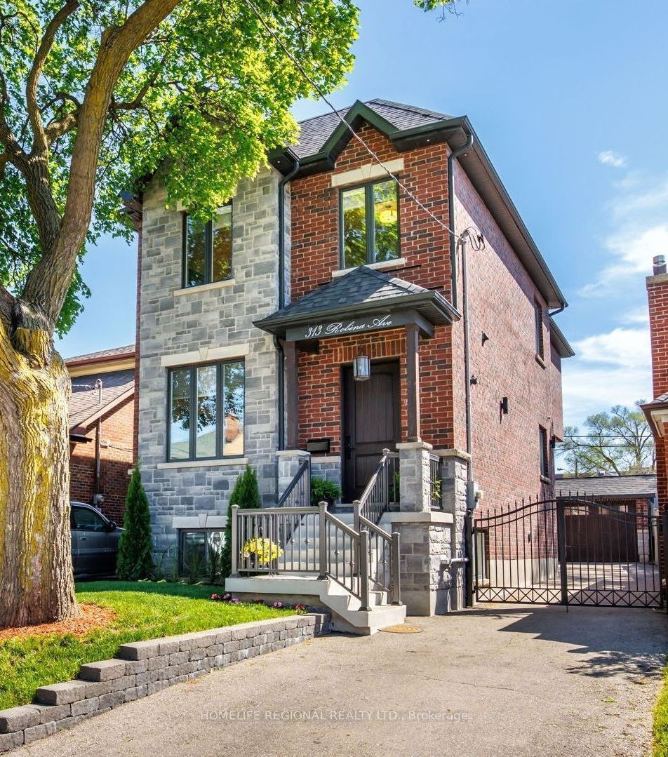 313 Robina Avenue, Toronto, ON M6C 3Z2 photo 2