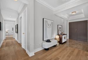 18 William Carson Crescent 808, Toronto, ON M2P 2G6 photo 4