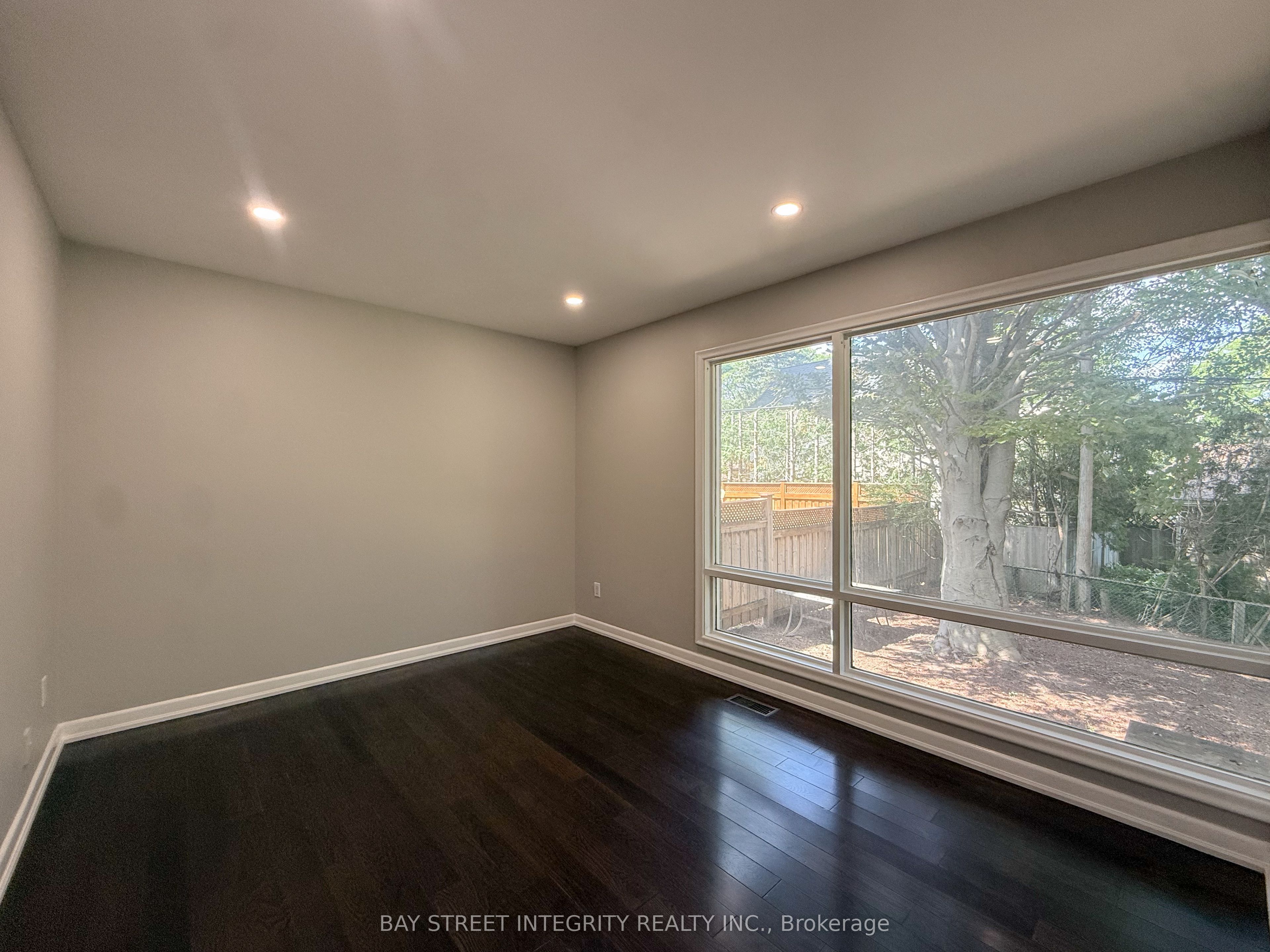 40 Rippleton Road Upper, Toronto, ON M3B 1H6 photo 5