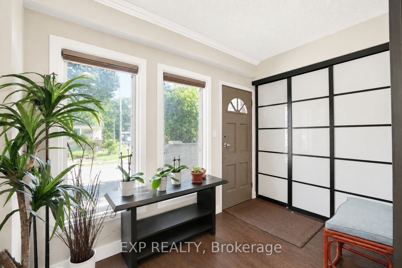 379 Davisville Avenue, Toronto, ON M4S 1H4 photo 4