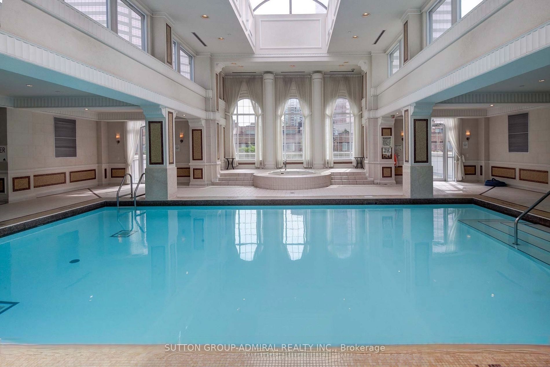 25 Greenview Avenue 2316, Toronto, ON M2M 0A5 photo 4