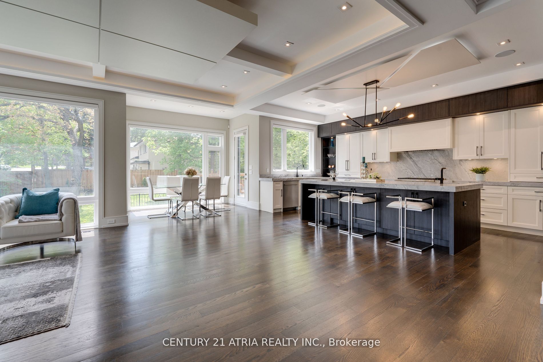 225 Northwood Drive, Toronto, ON M2M 2K5 photo 4
