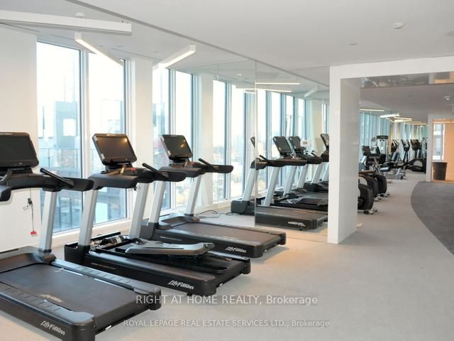251 Jarvis Street 216, Toronto, ON M5B 0C3 photo 5