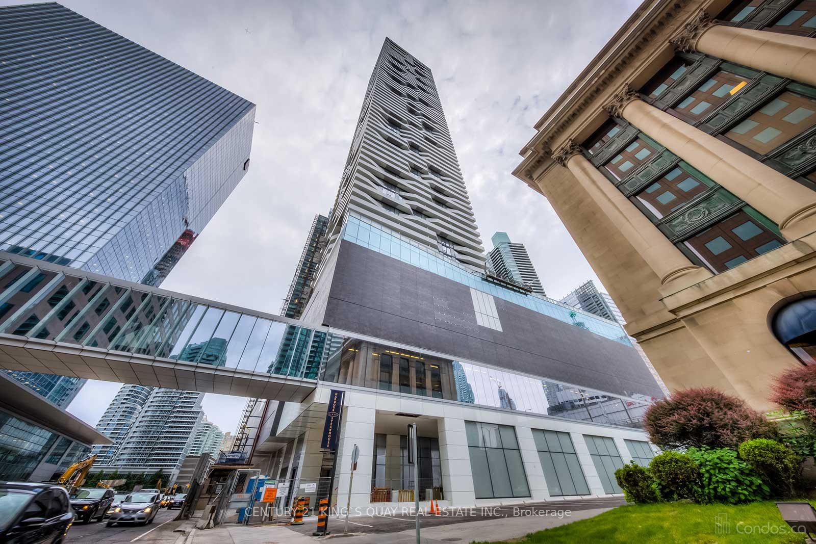 100 Harbour Street 2804, Toronto, ON M5J 0B5