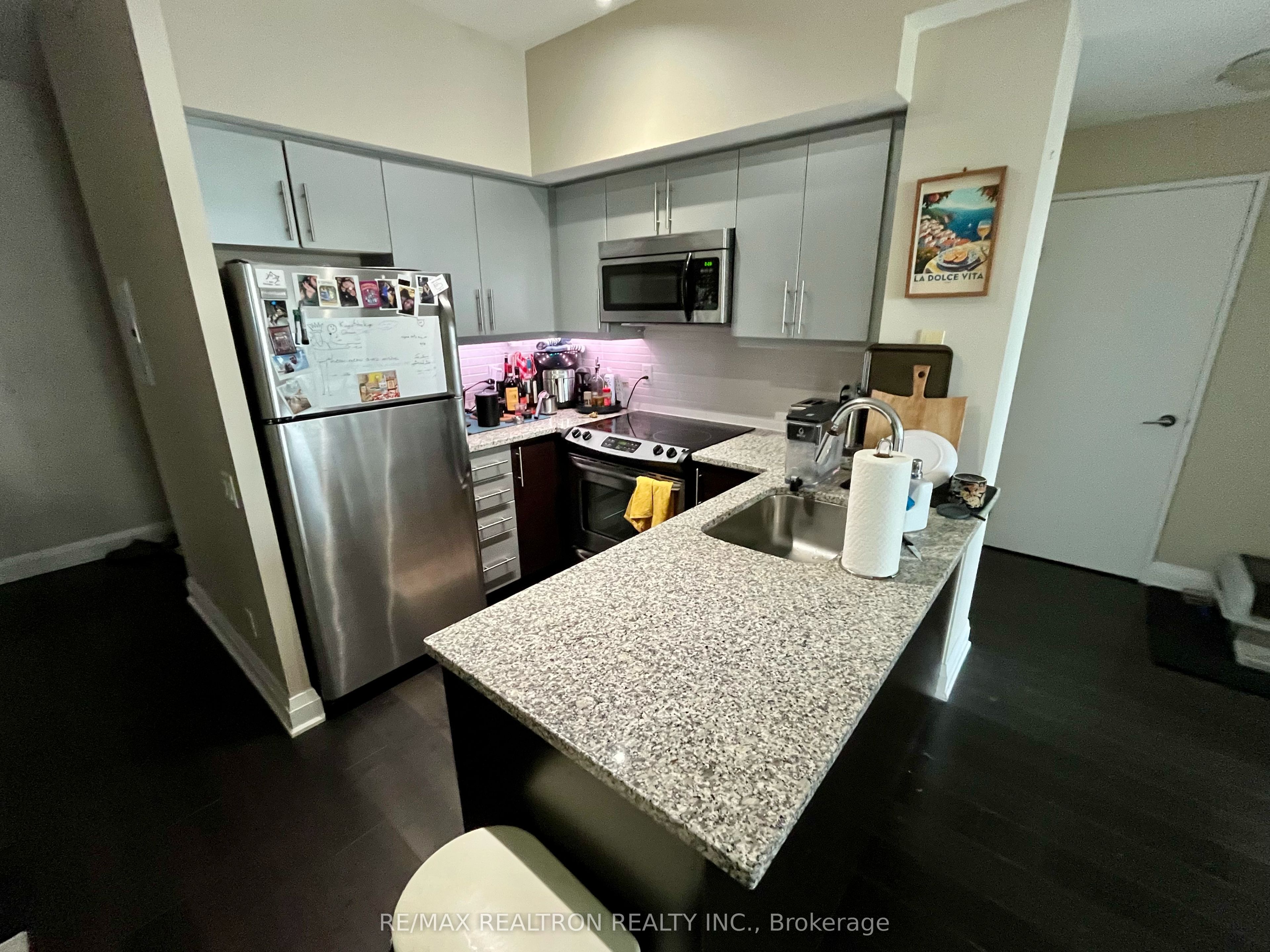 83 Redpath Avenue S 1506, Toronto, ON M4S 0A2 photo 5