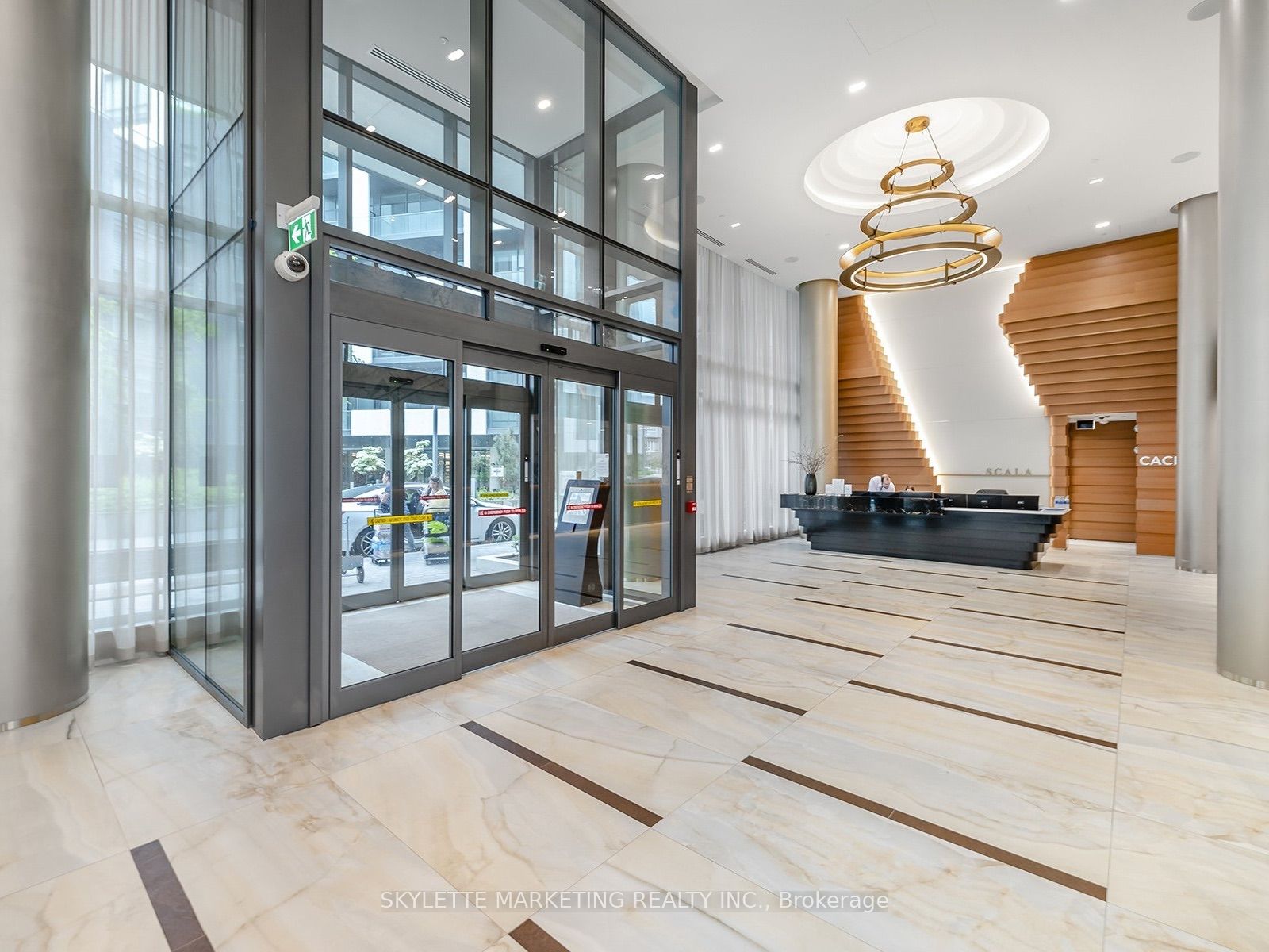 25 Adra Grado Way 861, Toronto, ON M2J 0H6 photo 2